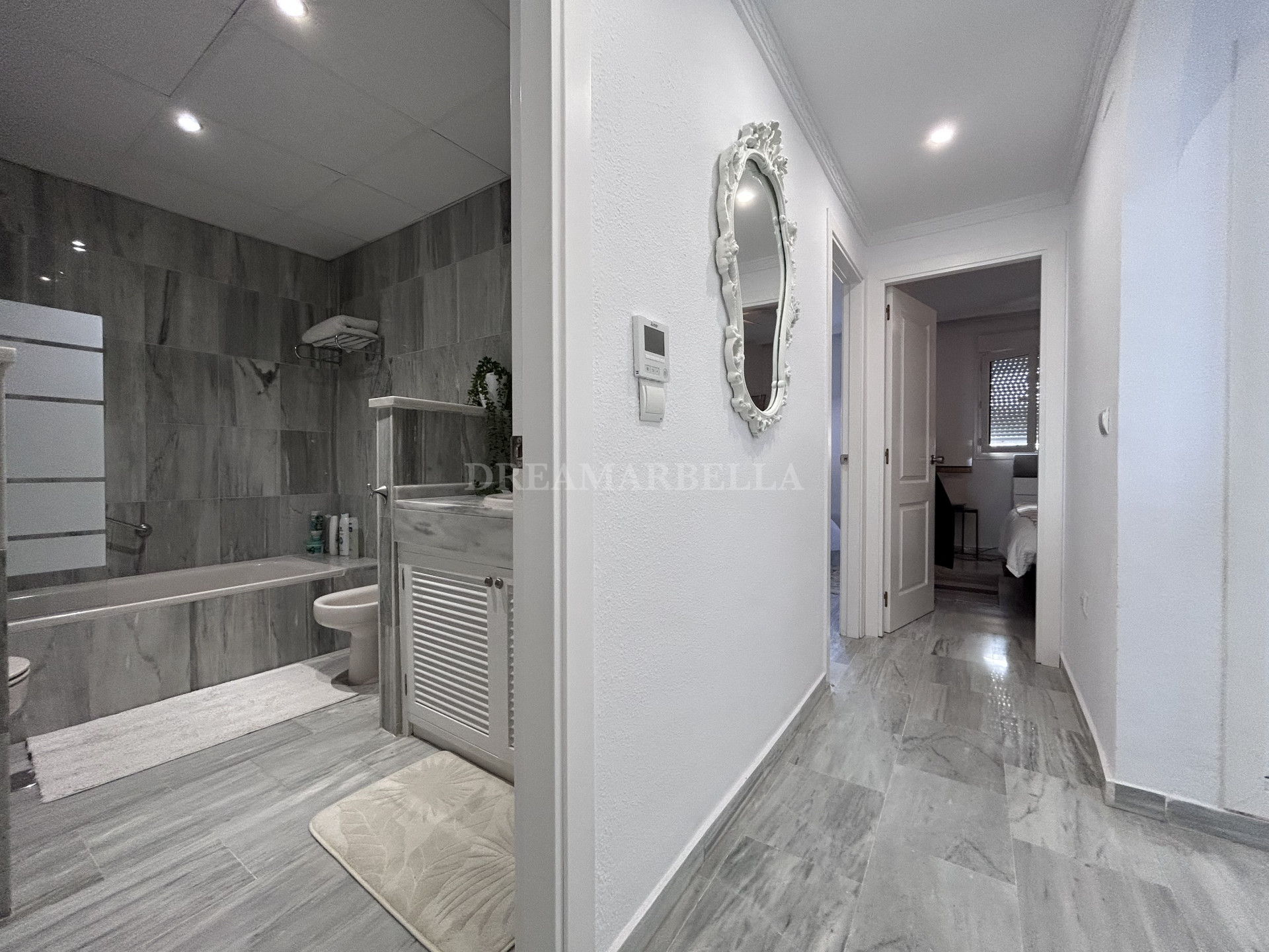 Apartment in Marbella Este