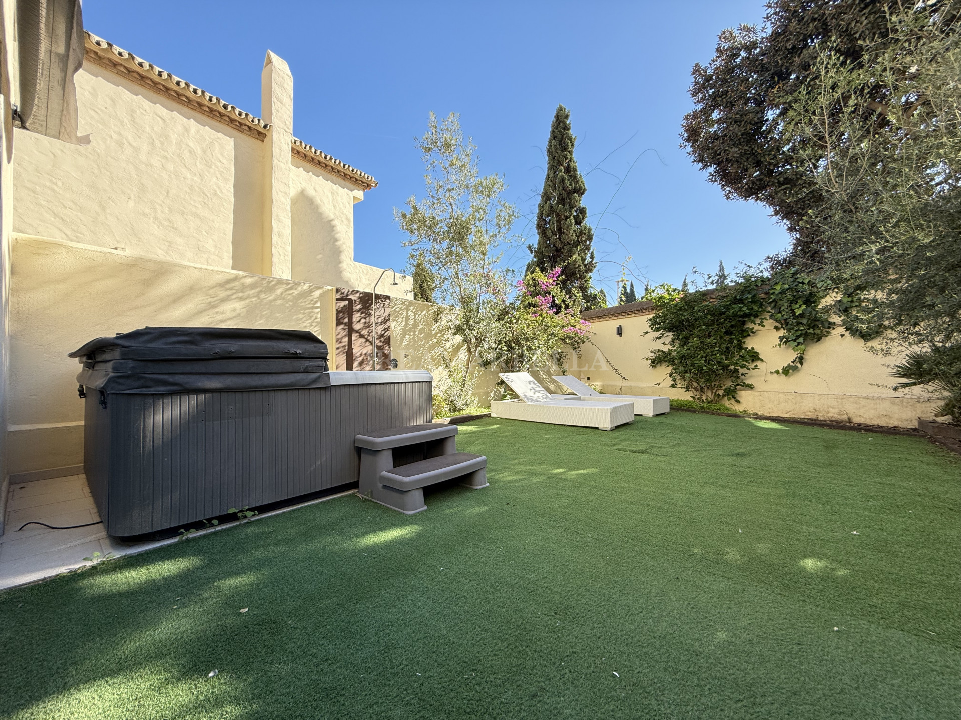 Town House in Nueva Andalucia
