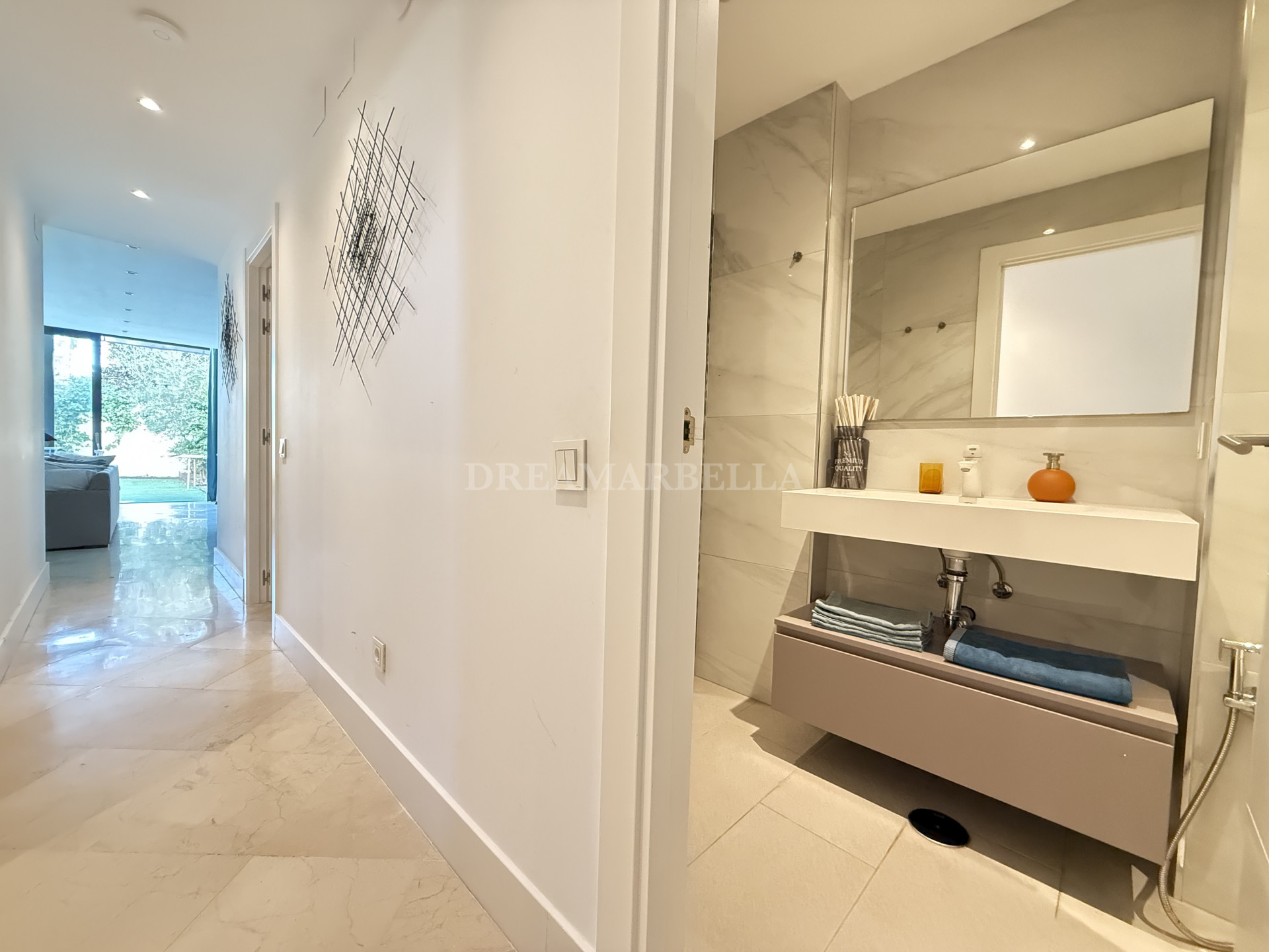 Town House in Nueva Andalucia
