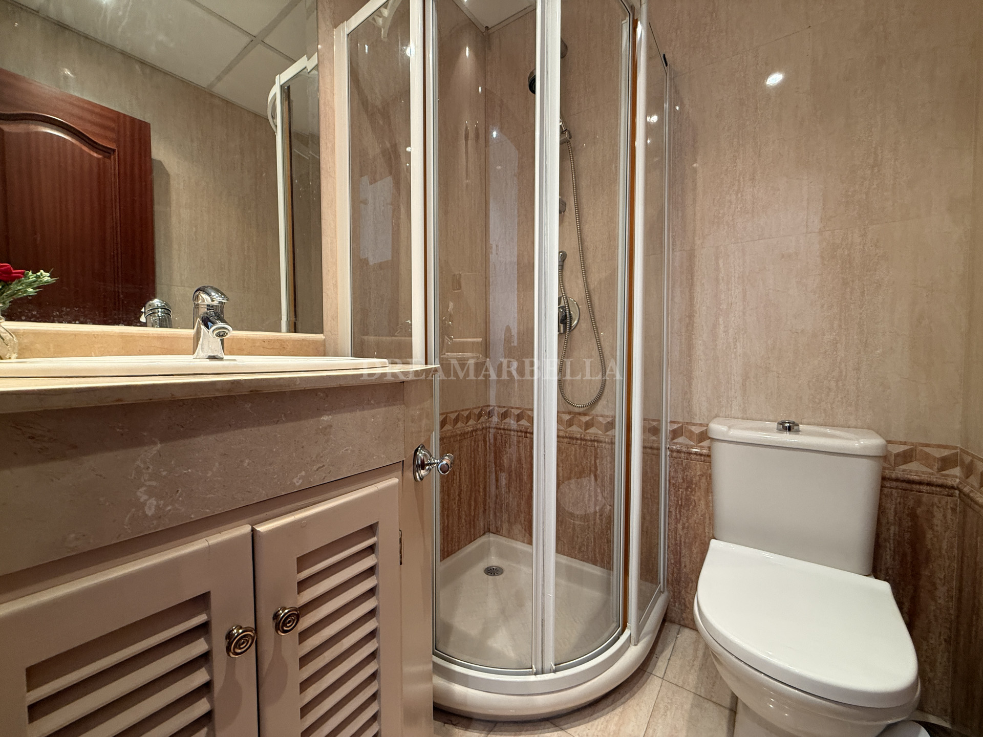Ground Floor Apartment in Nueva Andalucia