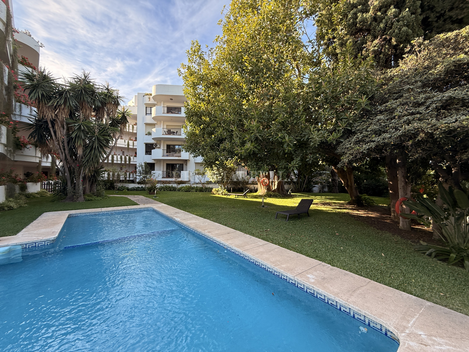 Ground Floor Apartment in Nueva Andalucia
