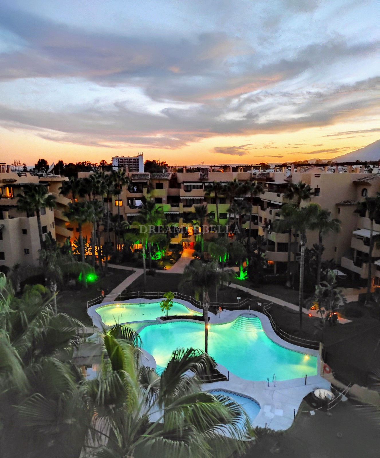 Penthouse in Estepona East