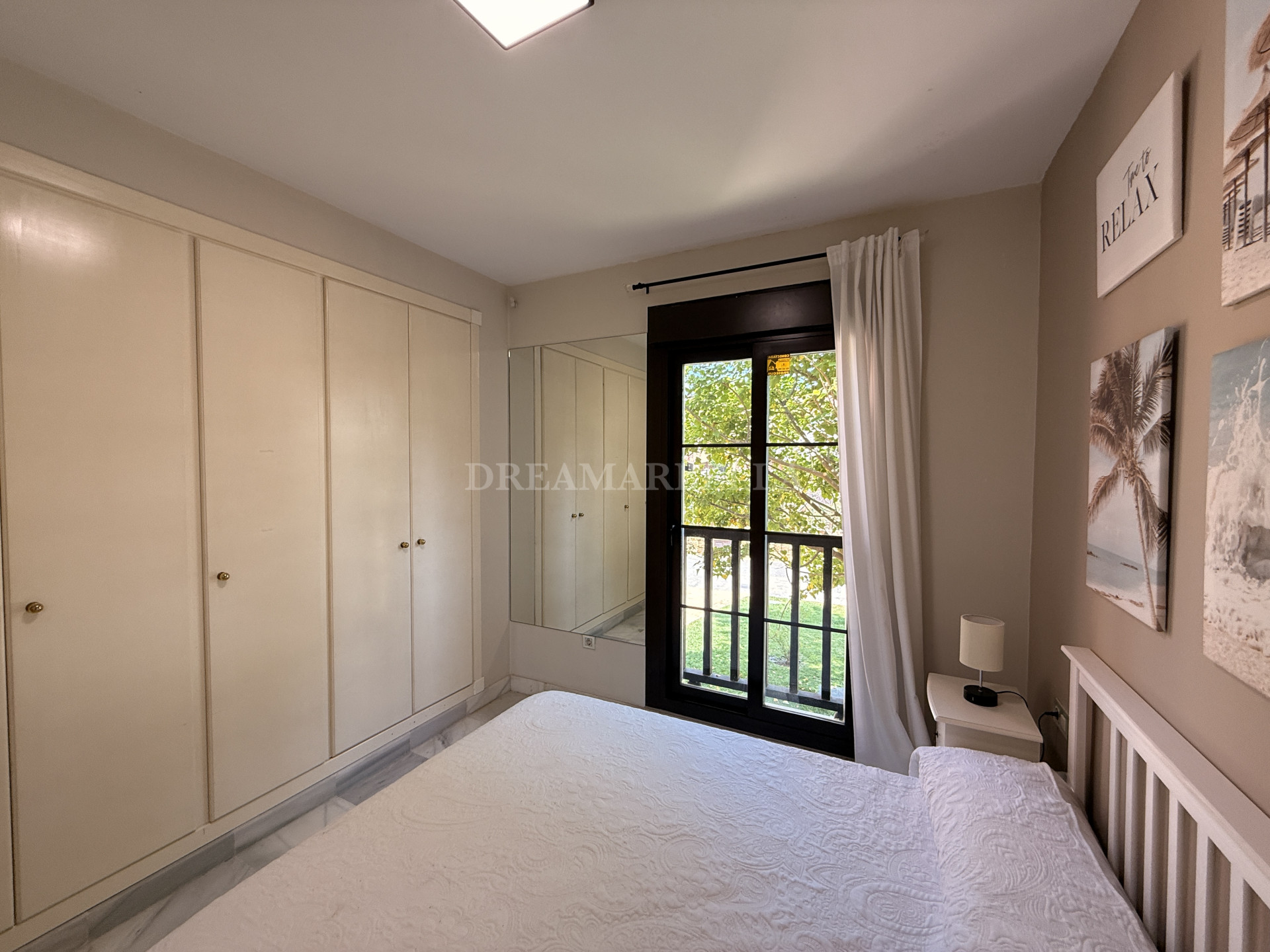 Apartment in Estepona East