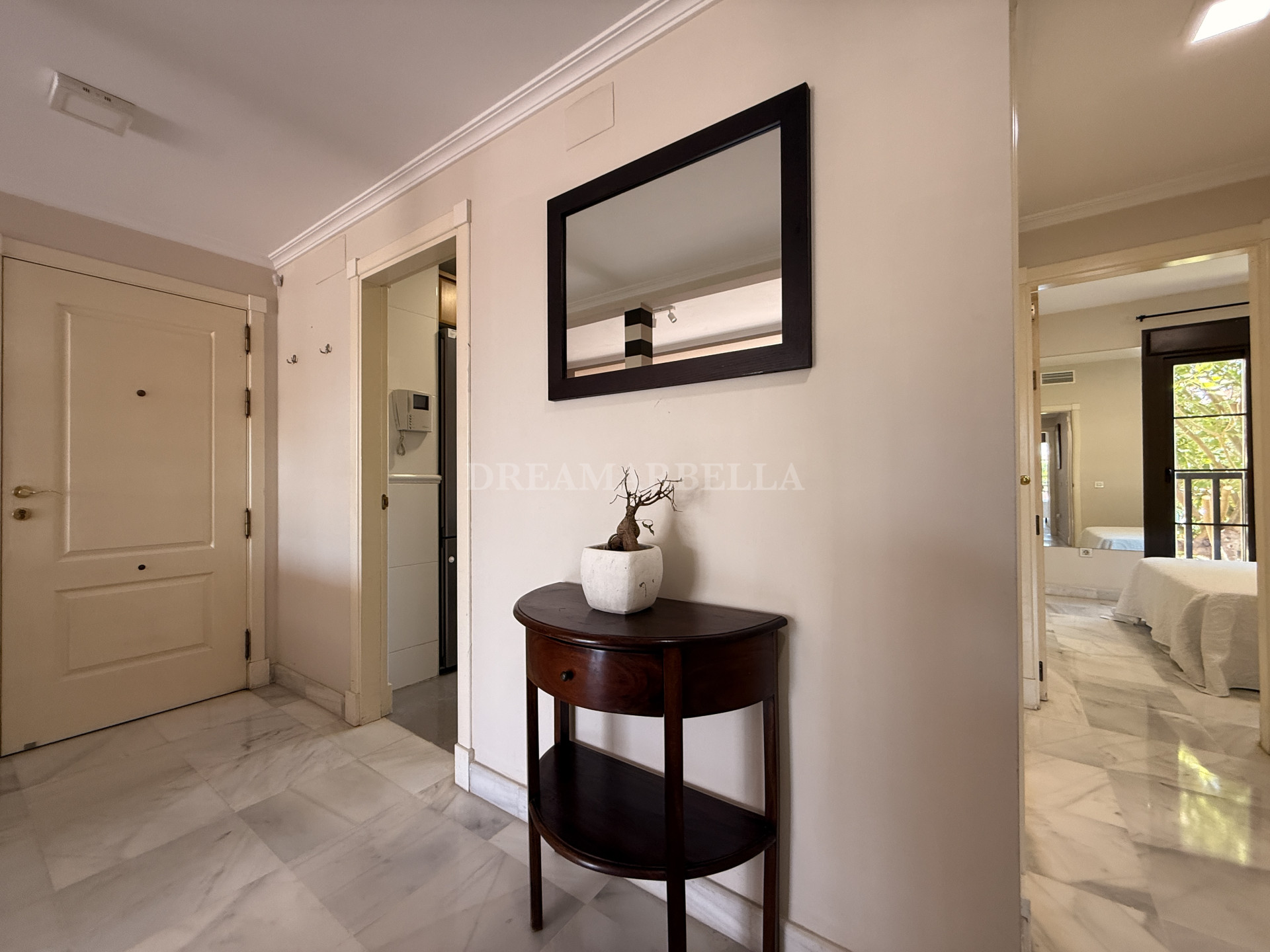 Apartment in Estepona East