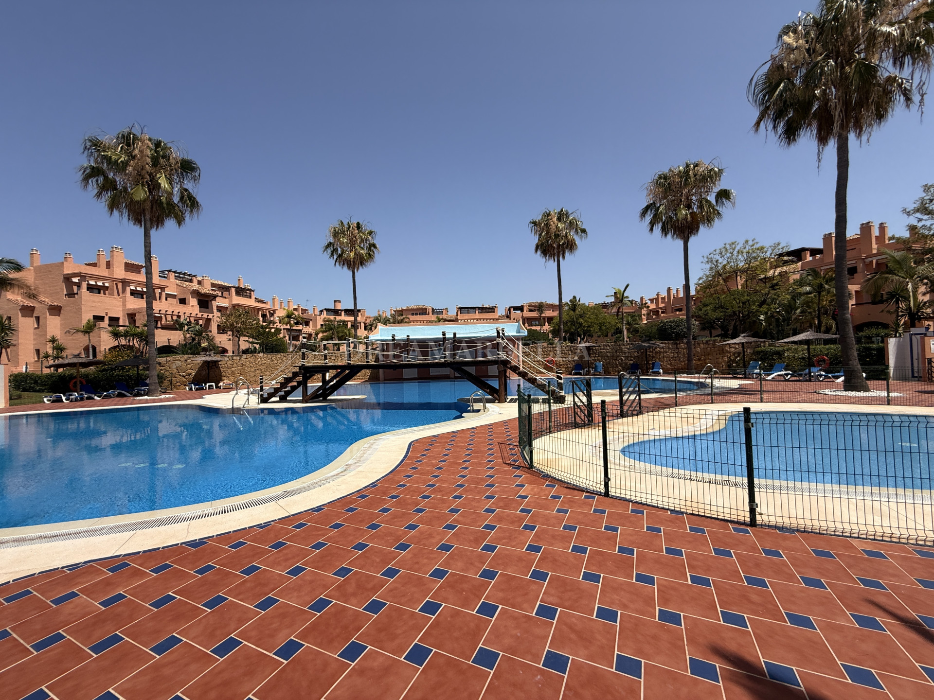 Apartment in Estepona East