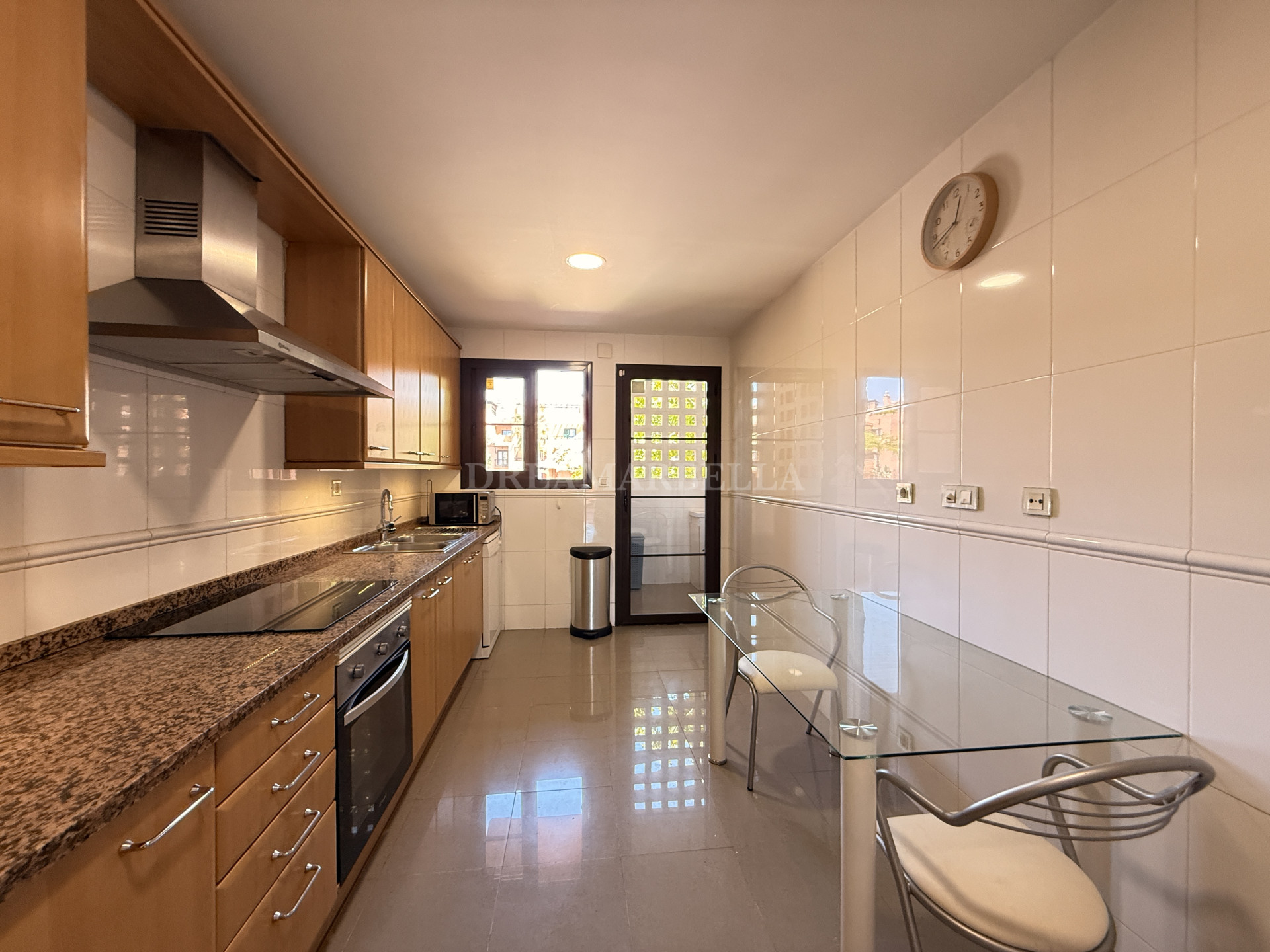 Apartment in Estepona East