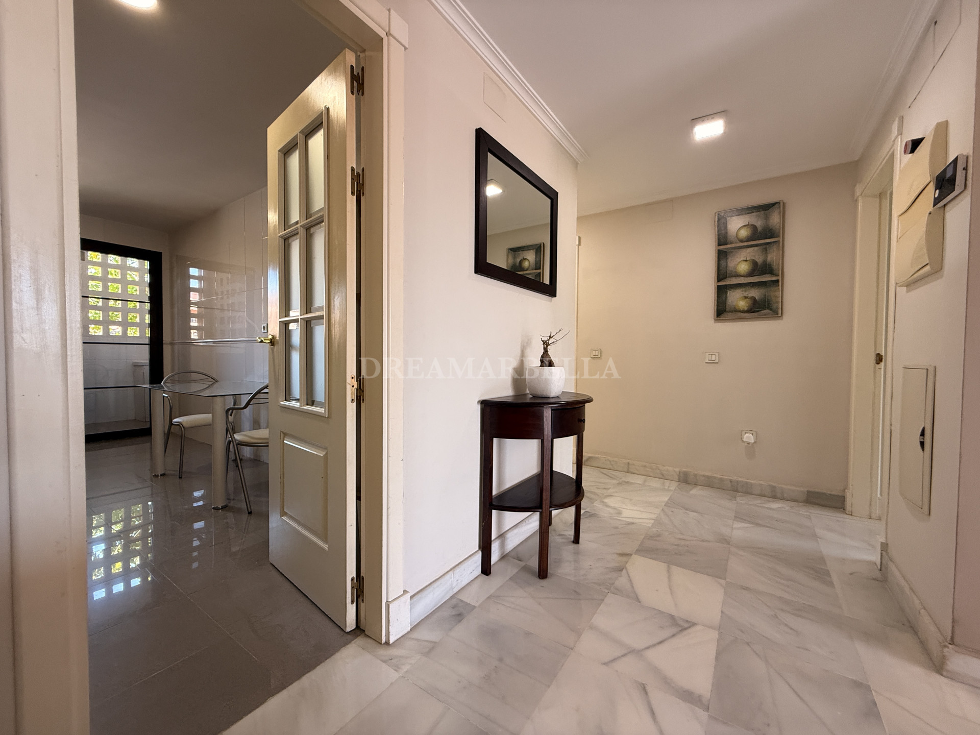Apartment in Estepona East
