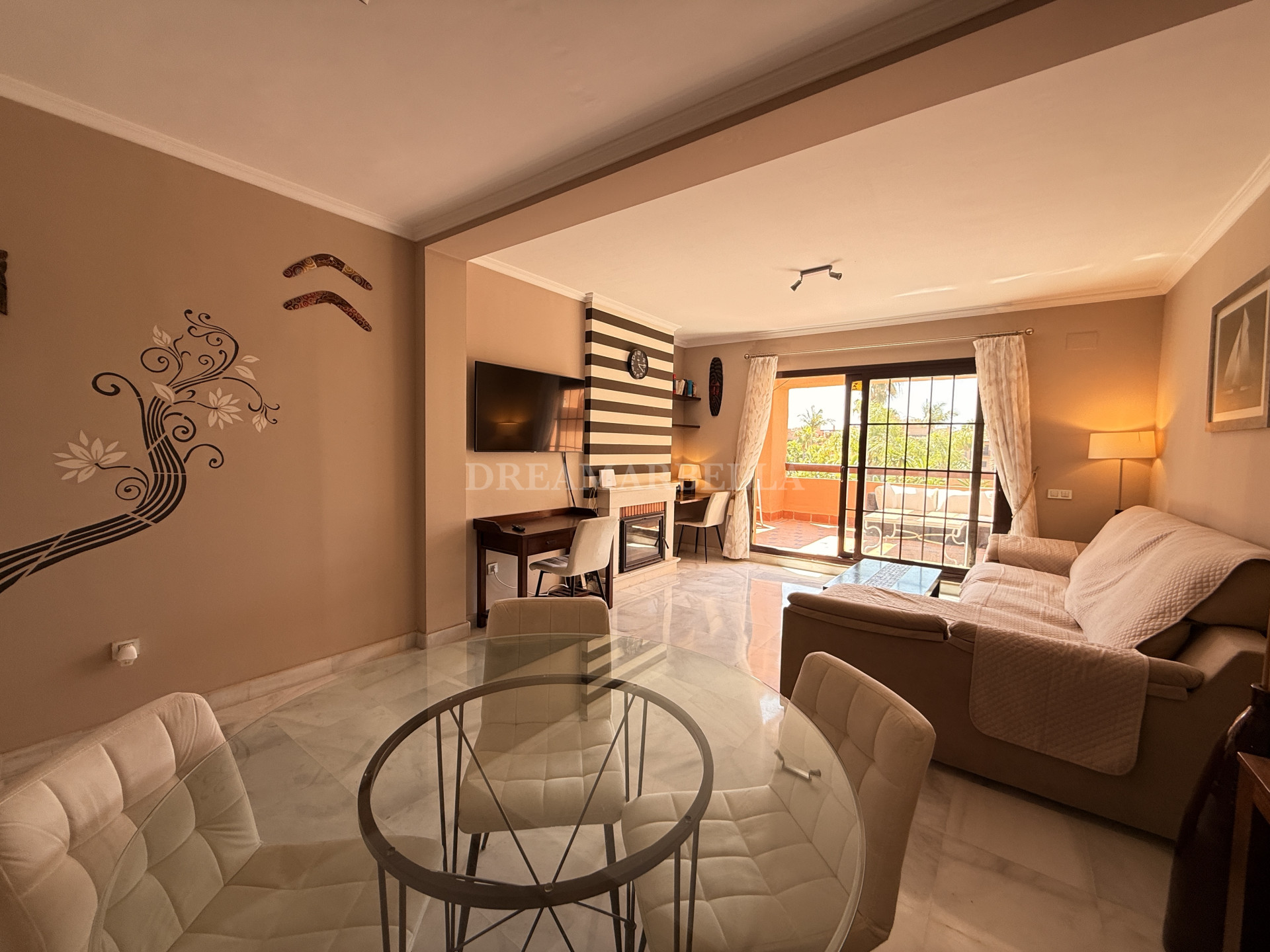 Apartment in Estepona East
