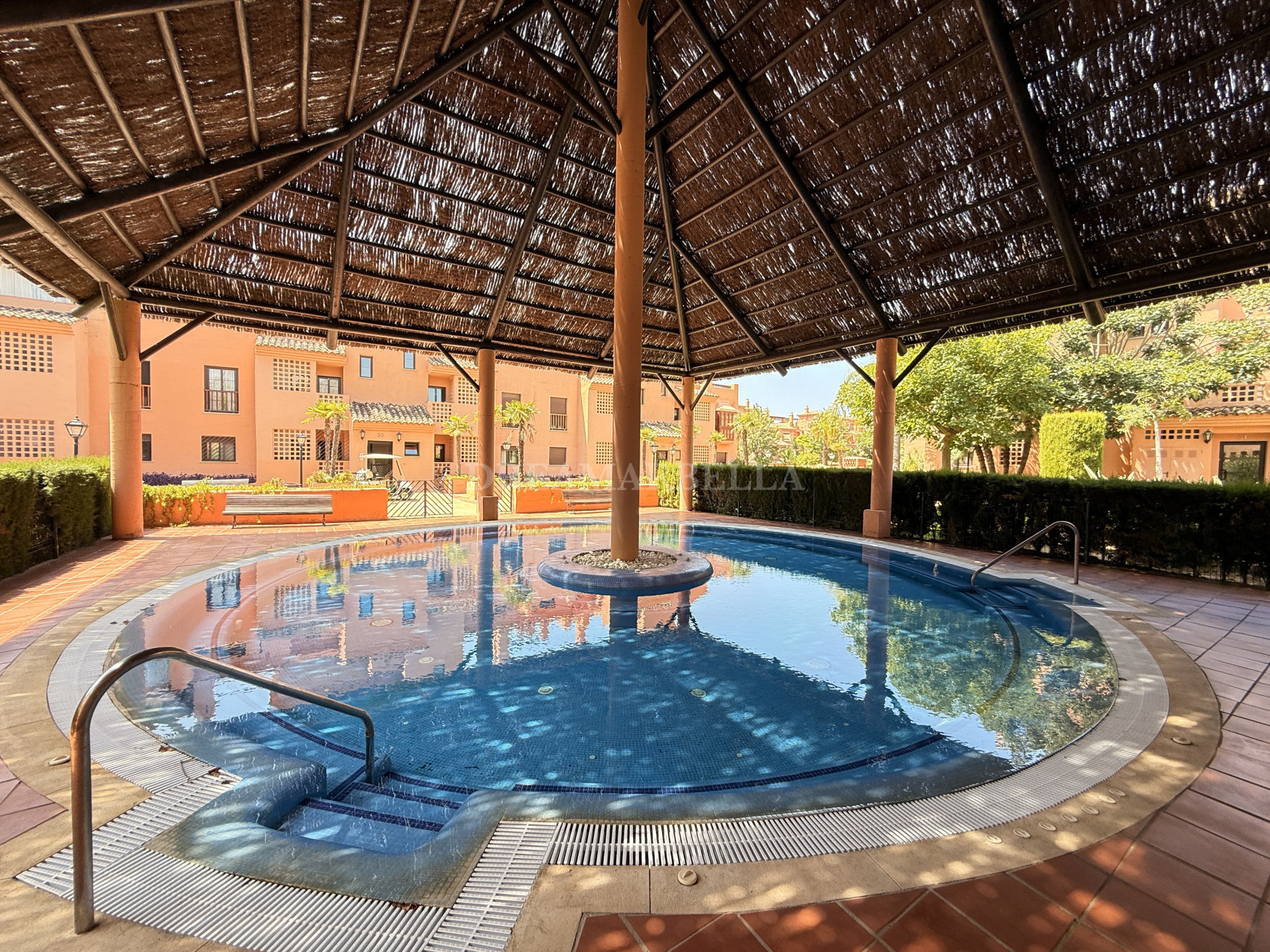 Apartment in Estepona East