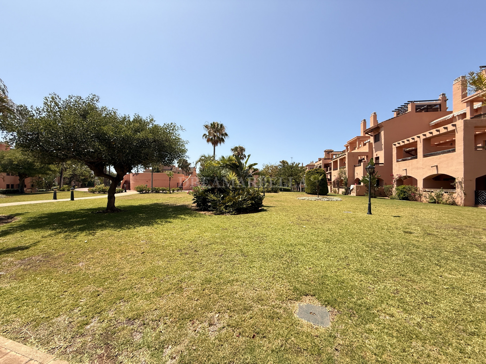 Apartment in Estepona East