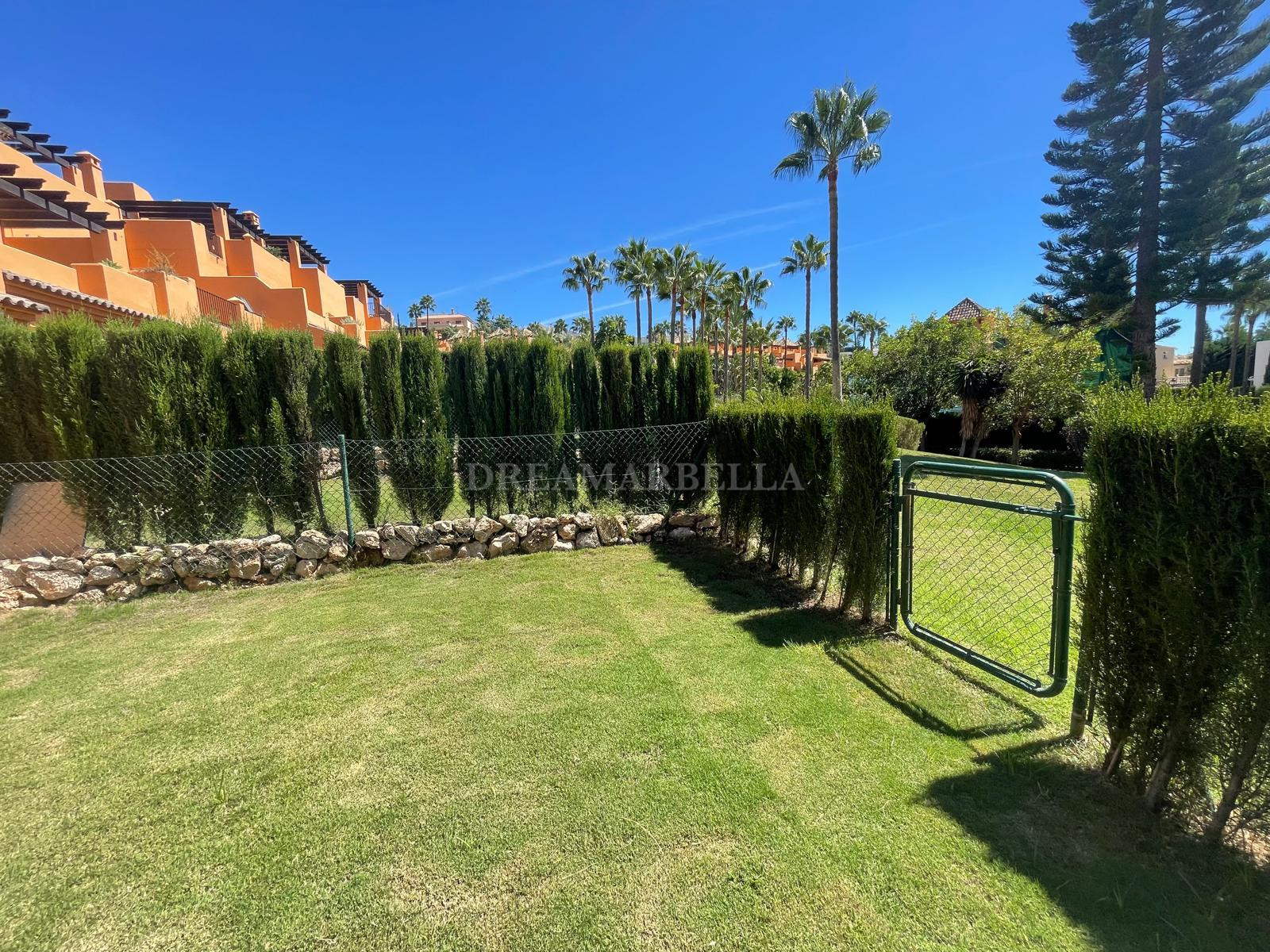 Town House in Paraíso Bellevue