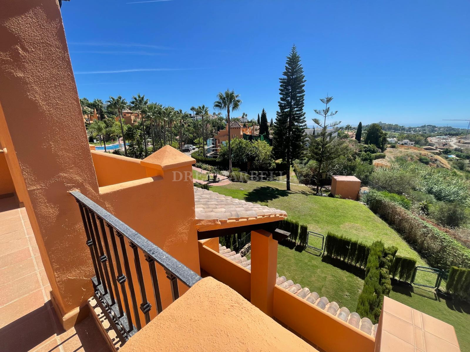 Town House in Paraíso Bellevue