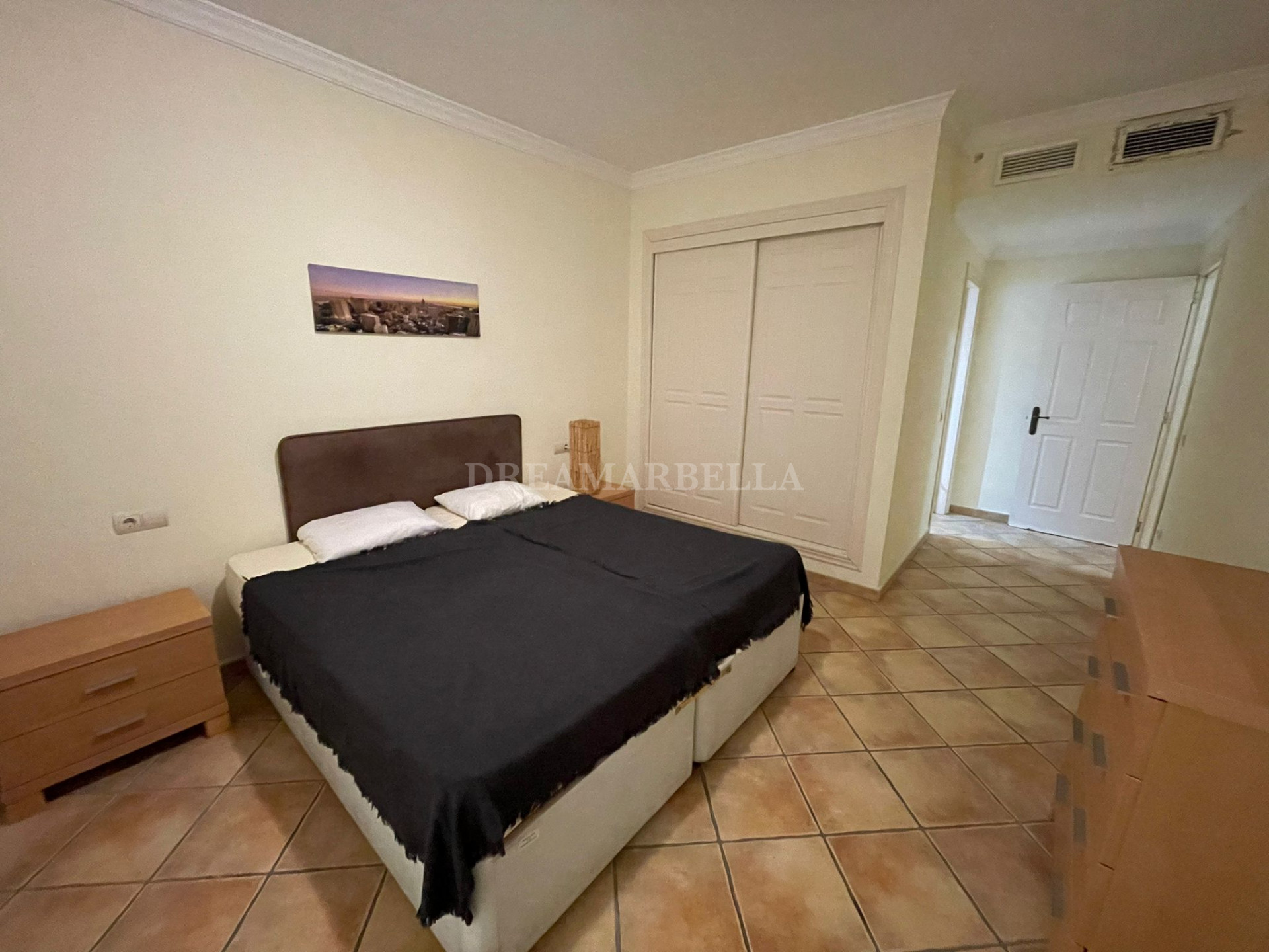 Apartment in Estepona East