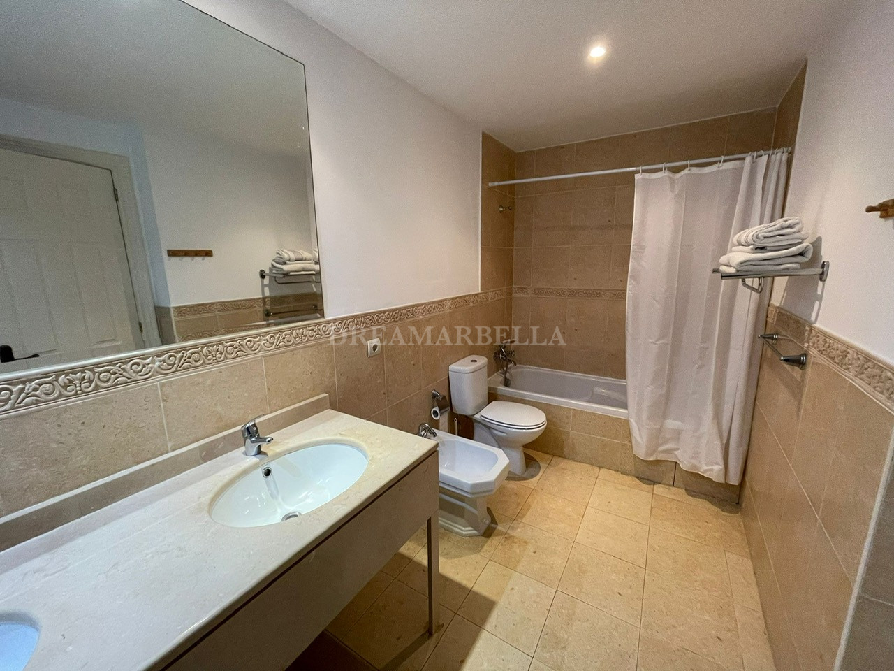 Apartment in Estepona East