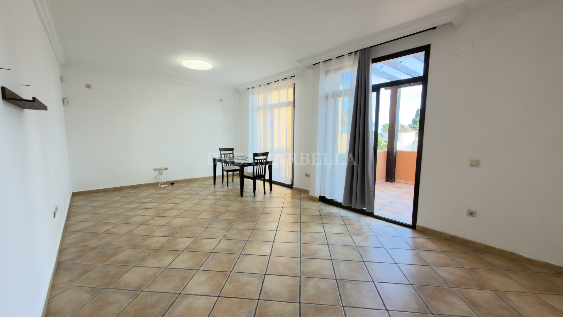 Apartment in Estepona East