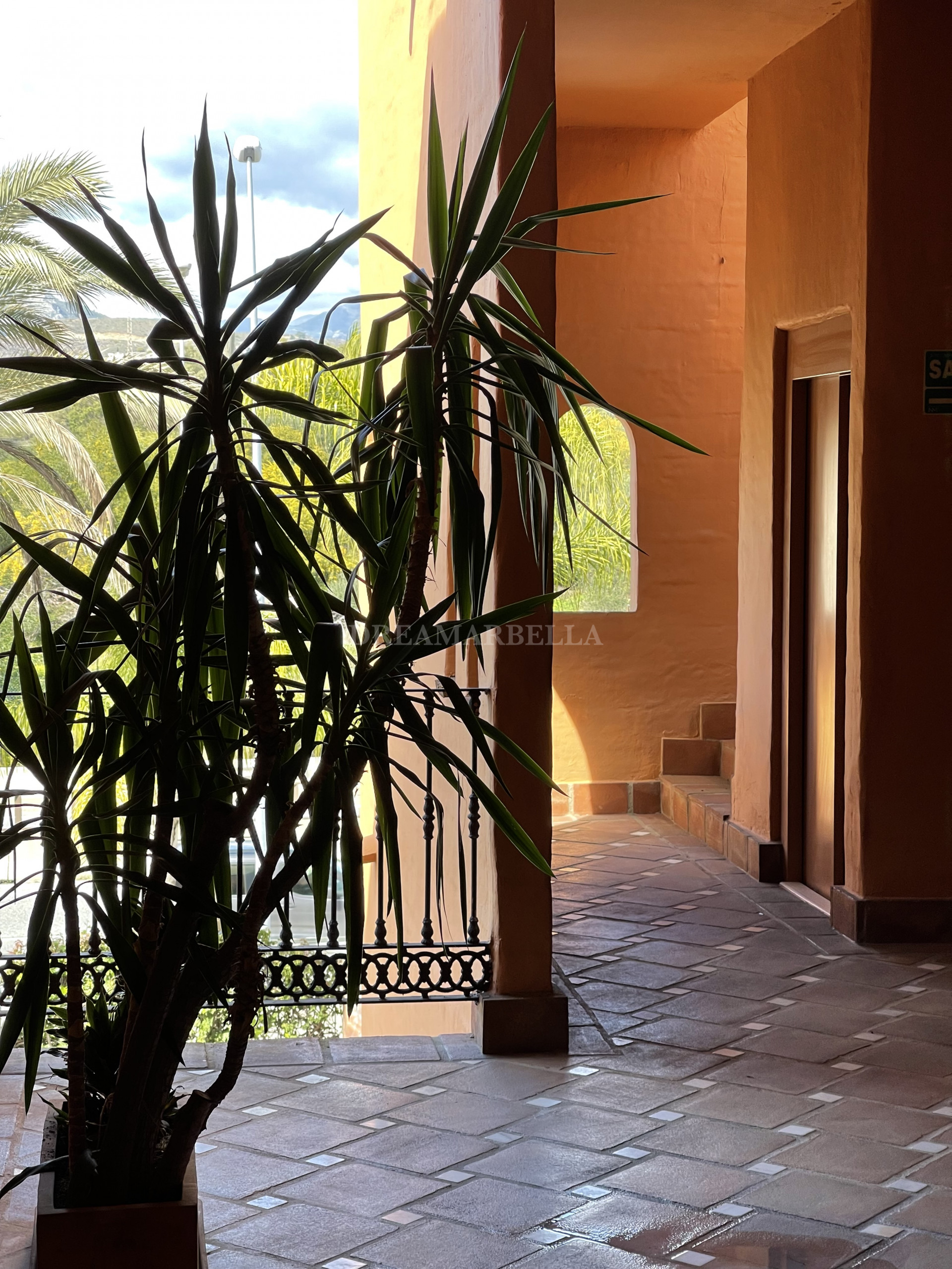 Duplex Penthouse in Estepona East