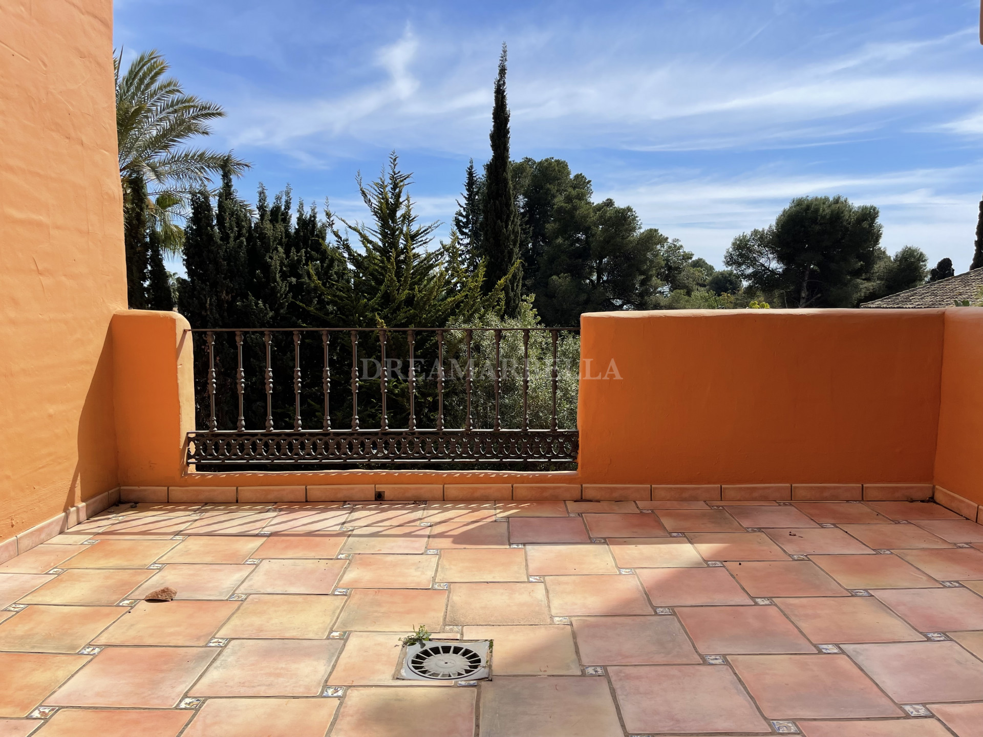 Duplex Penthouse in Estepona East