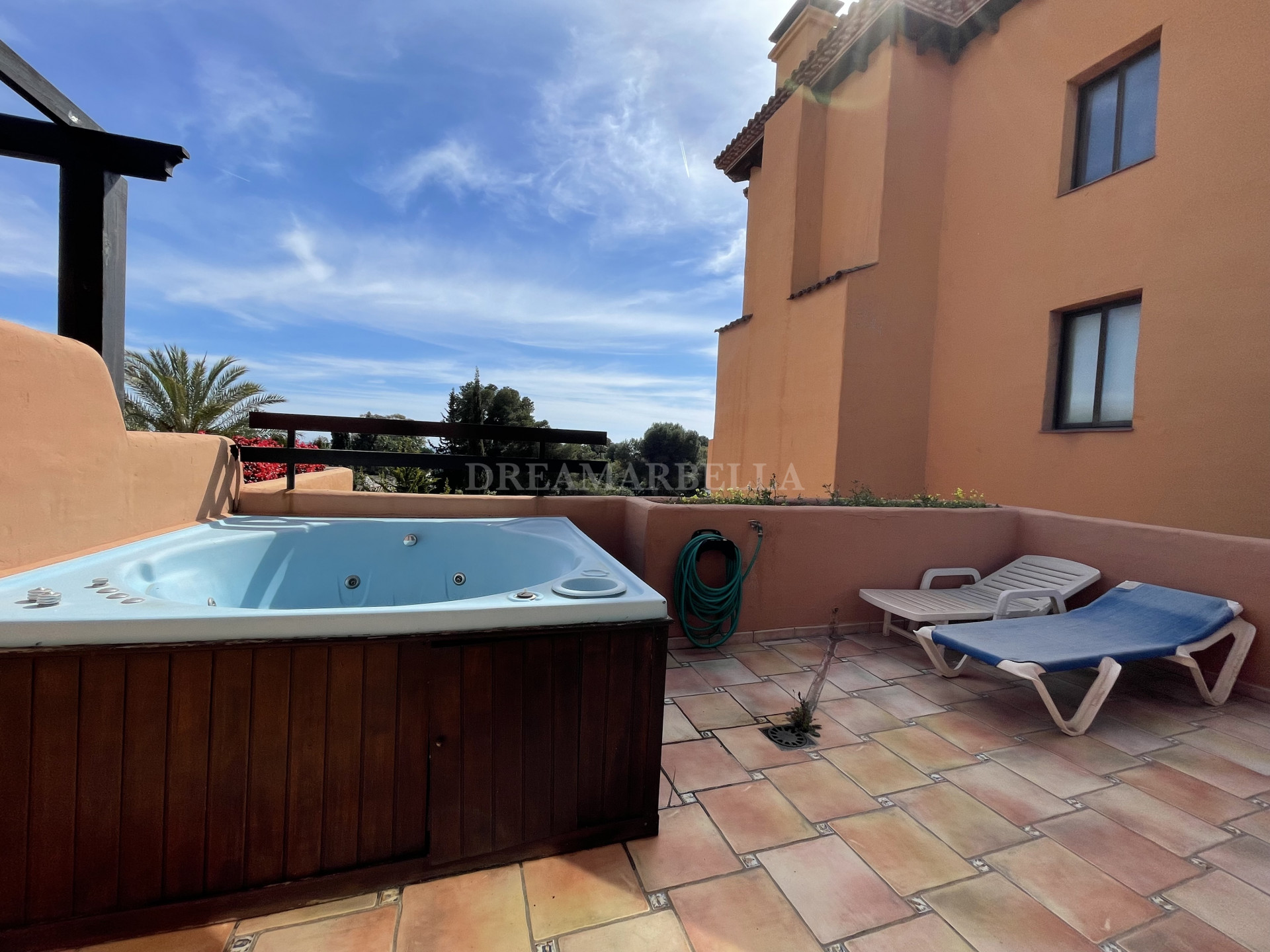 Duplex Penthouse in Estepona East