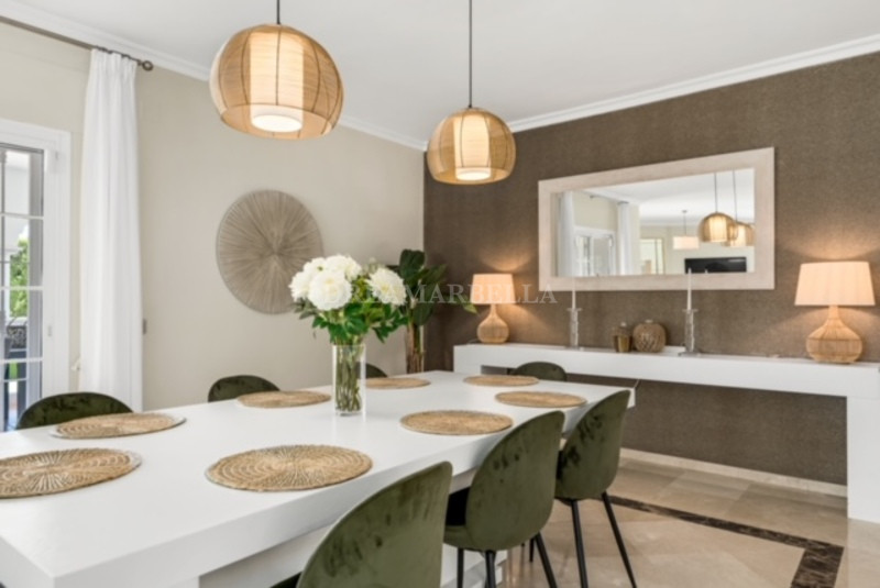 Villa in Nueva Andalucia