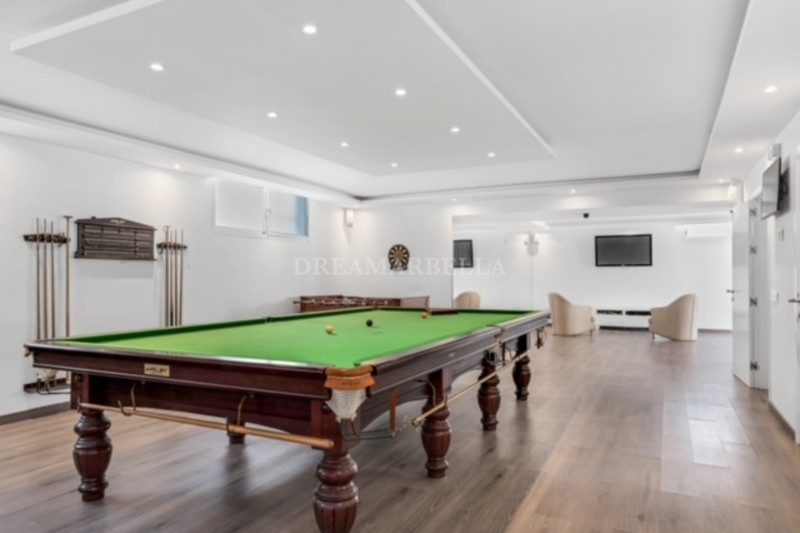 Villa in Nueva Andalucia