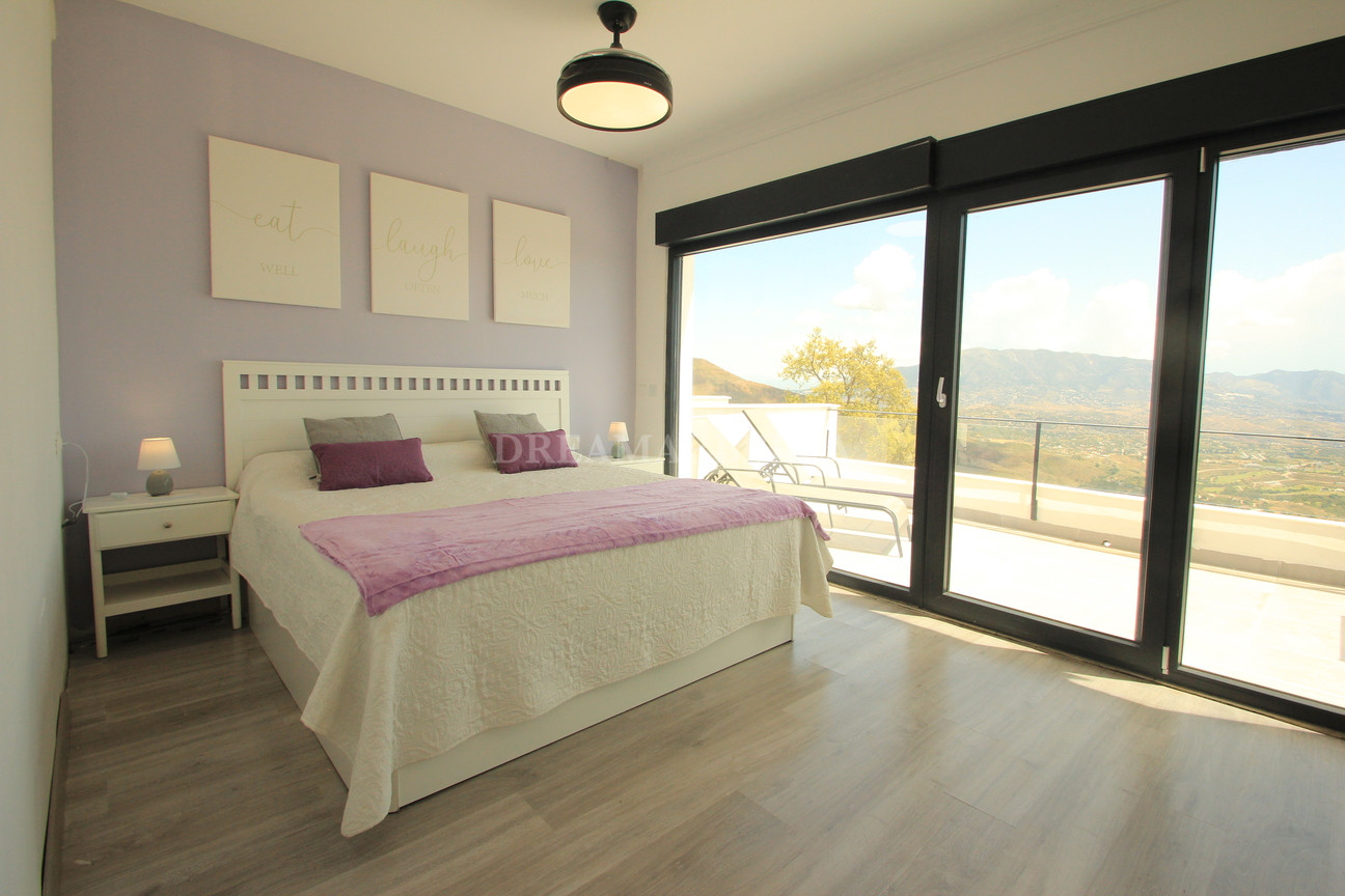 Town House in Marbella Este