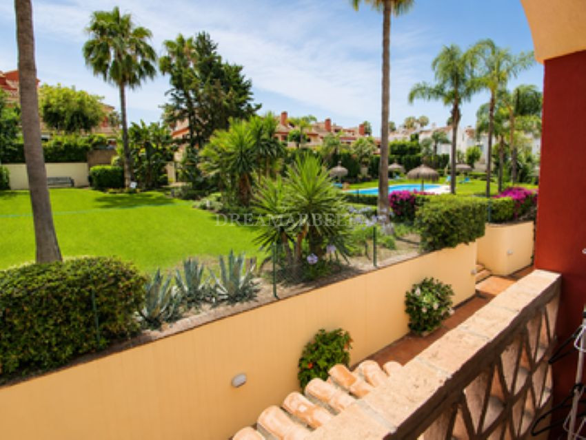 Town House in Marbella Golden Mile