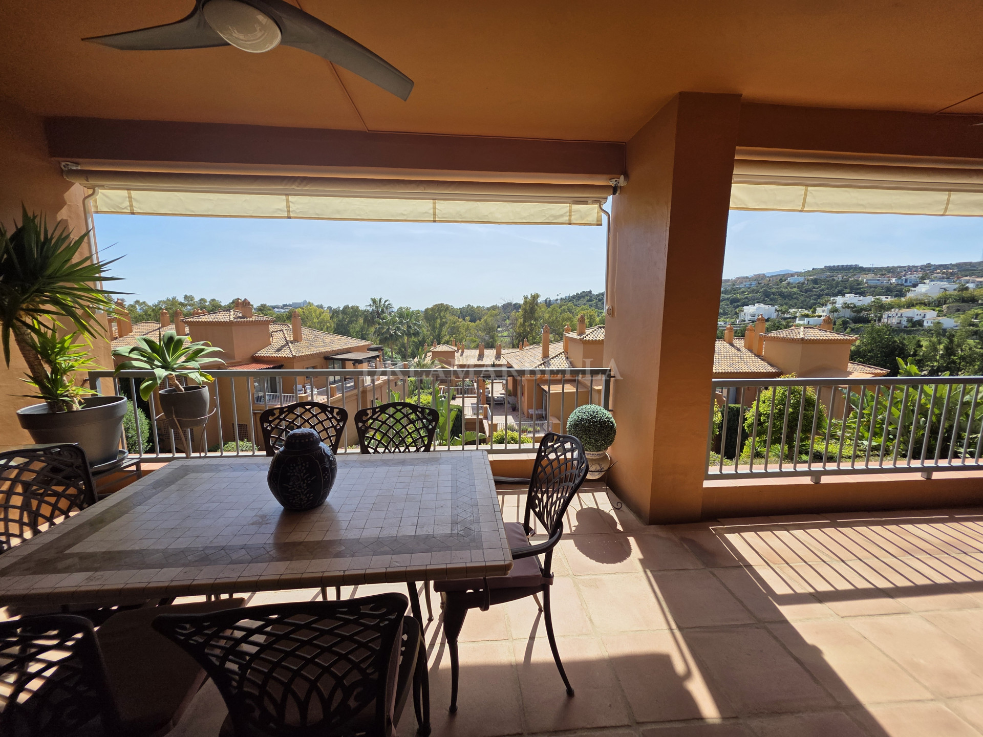 Apartment in Estepona East