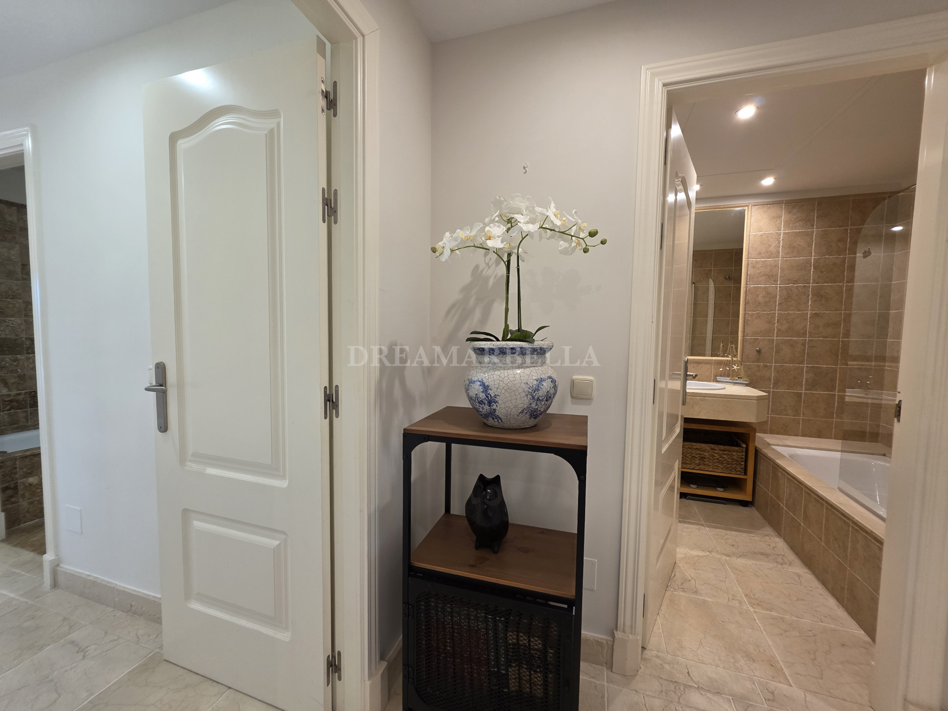 Apartment in Estepona East