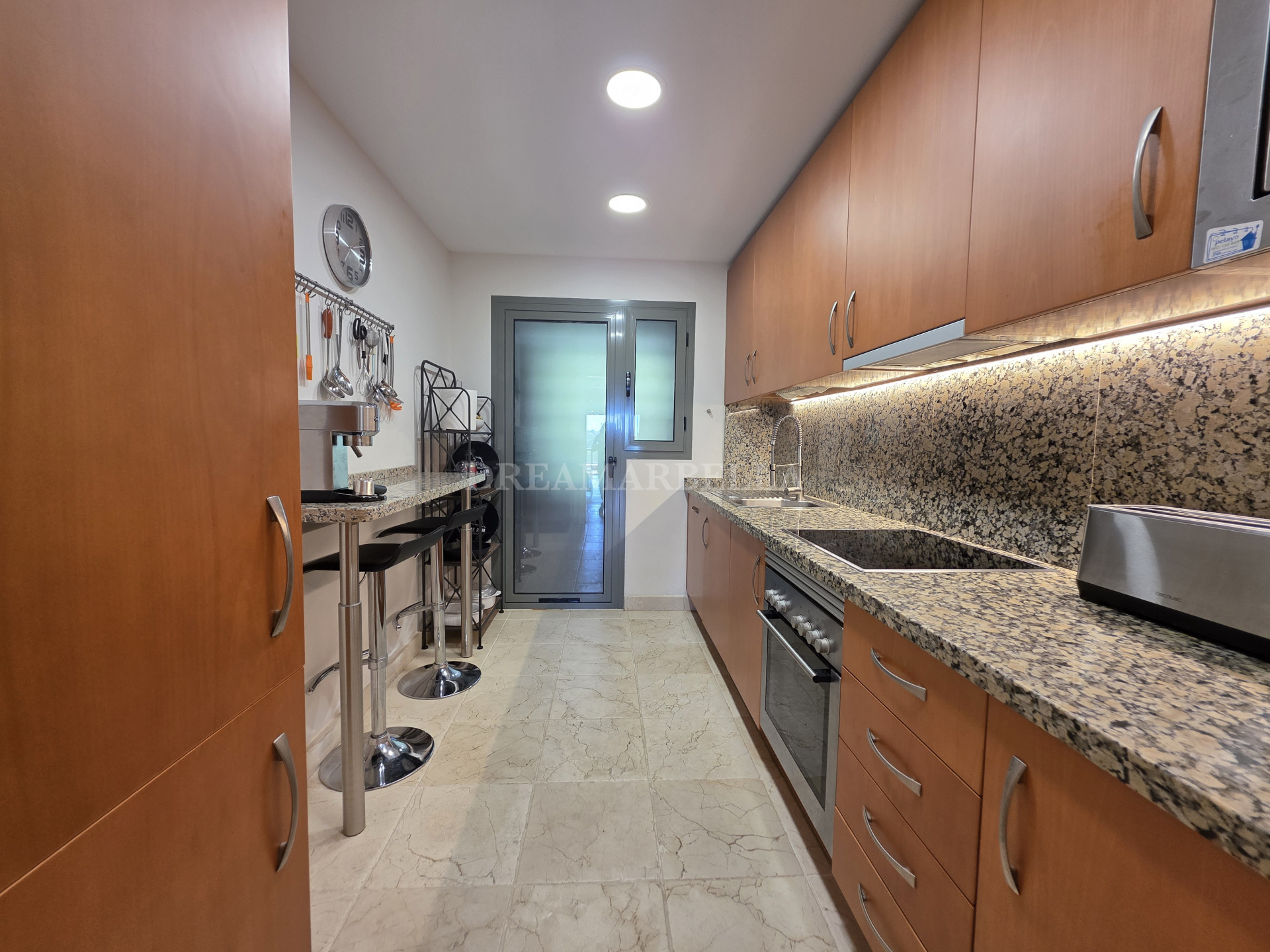 Apartment in Estepona East