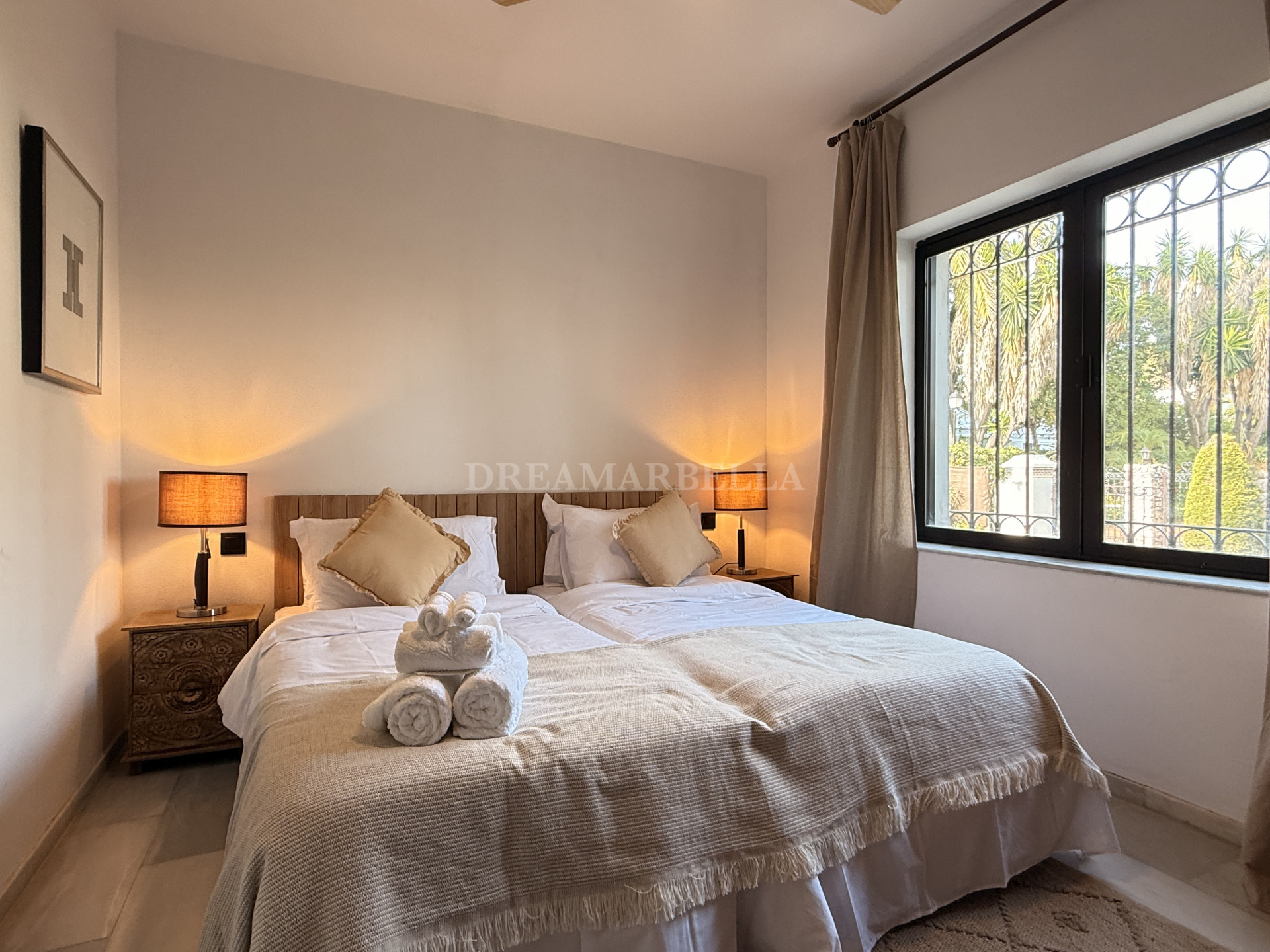 Villa in Estepona East