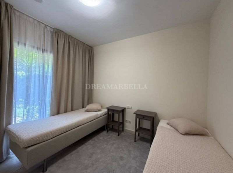 Ground Floor Apartment in Estepona East