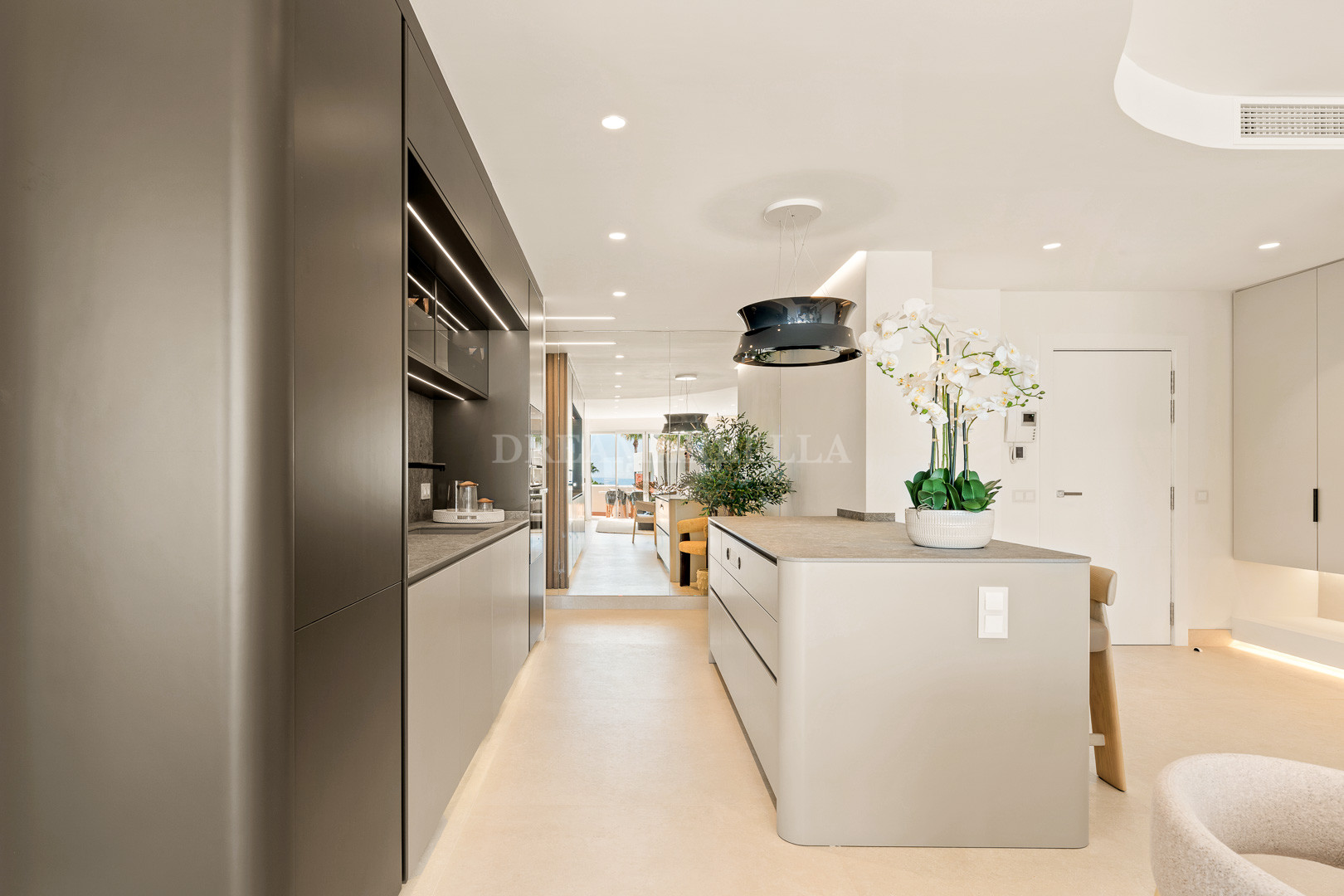 Penthouse in Estepona East