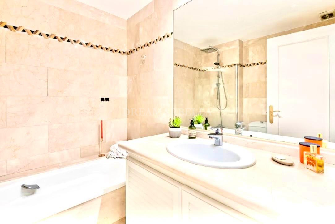 Apartment in Nueva Andalucia
