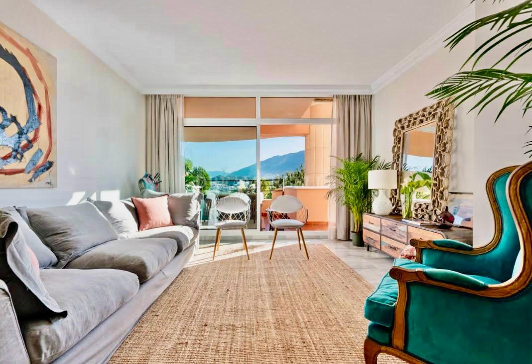 Apartment in Nueva Andalucia
