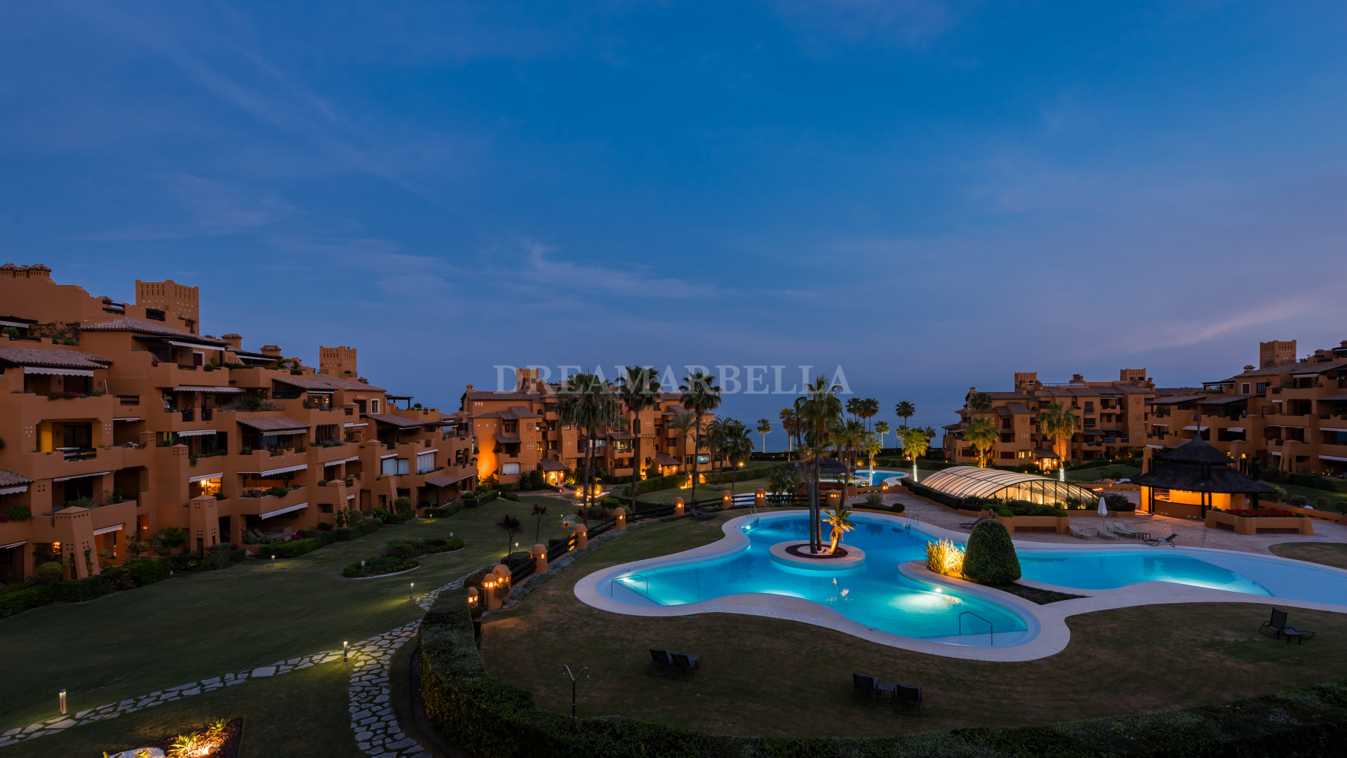 Apartment in Estepona East