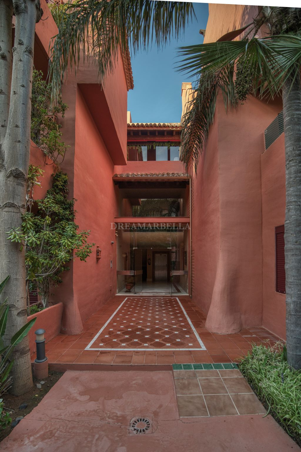 Apartment in Marbella Este