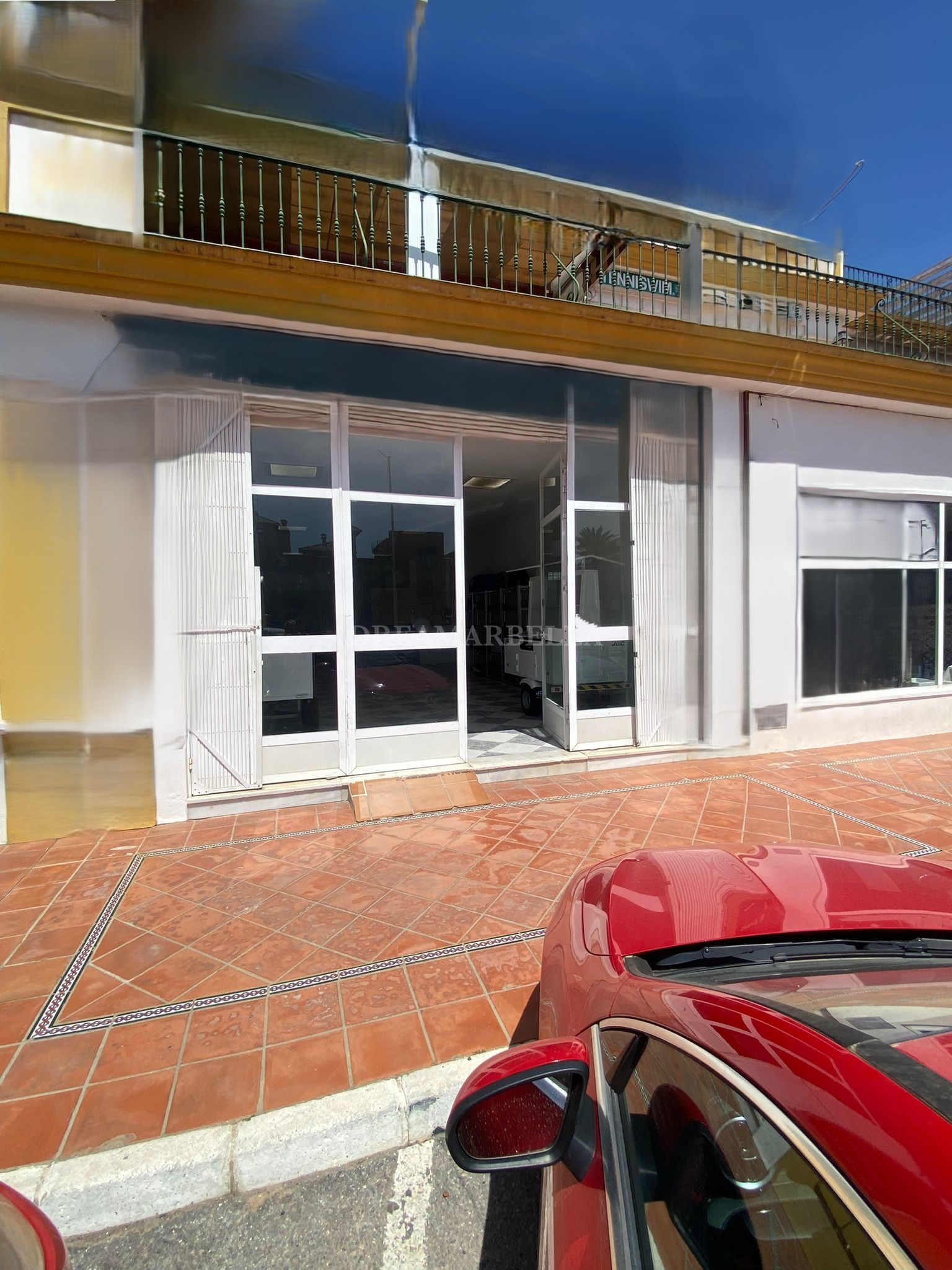 Commercial Premises in Estepona East