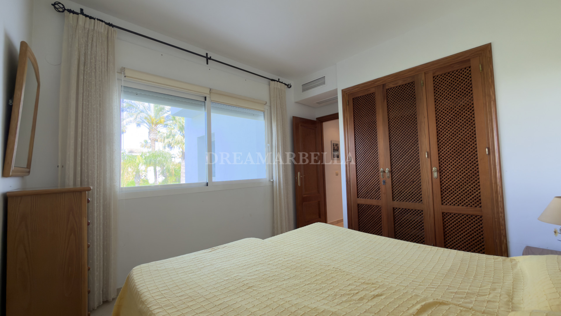 Apartment in Estepona East