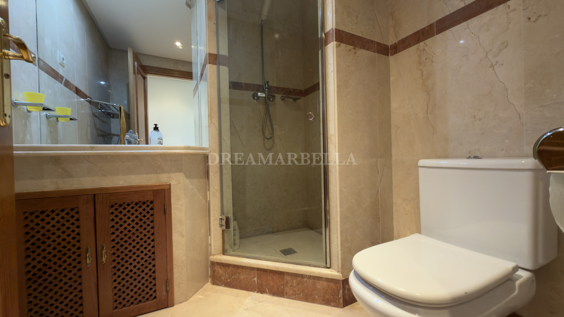 Apartment in Estepona East