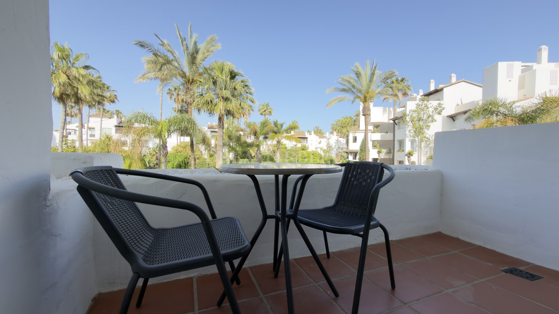 Apartment in Estepona East