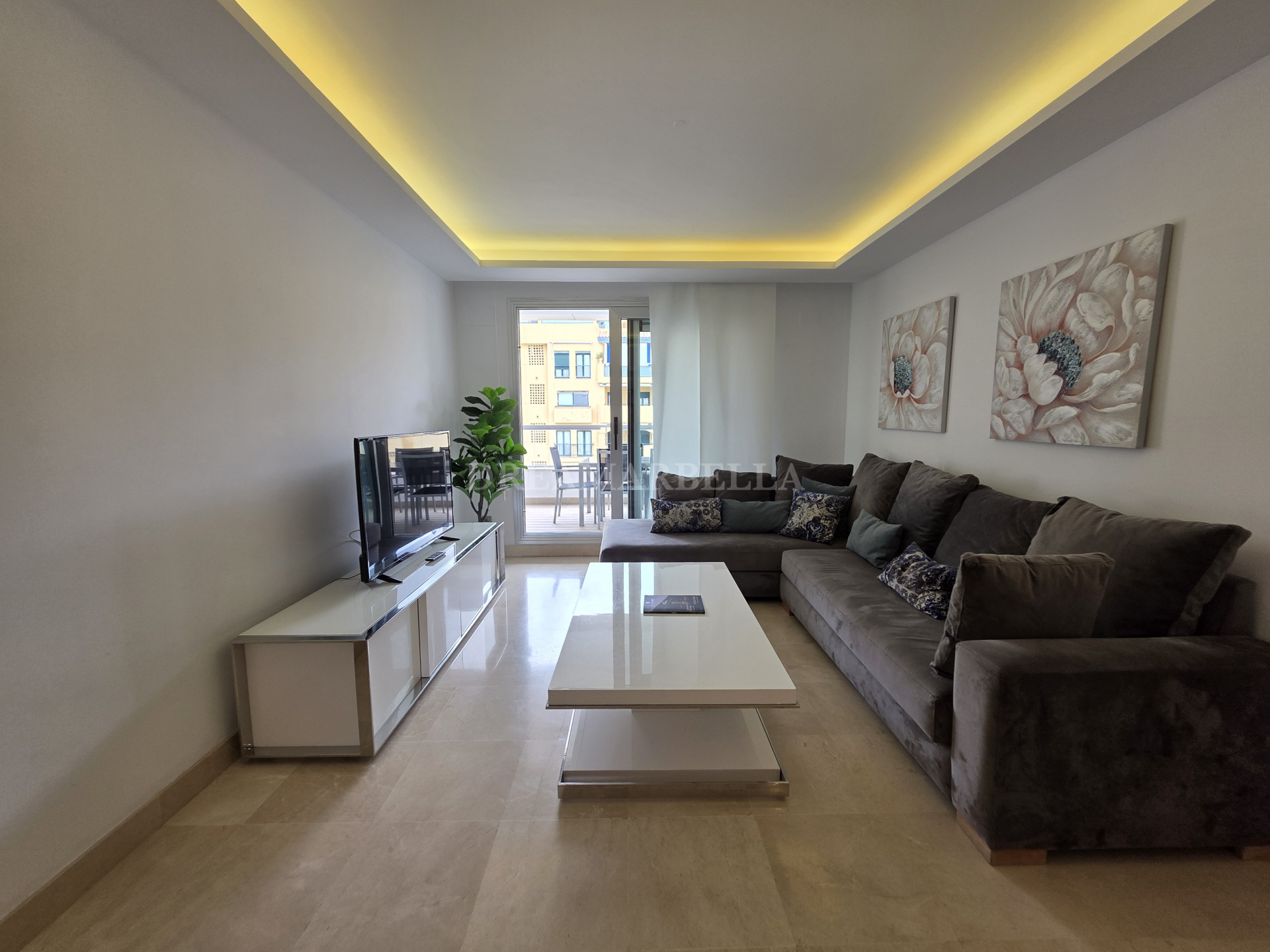 Duplex Penthouse in San Pedro Playa