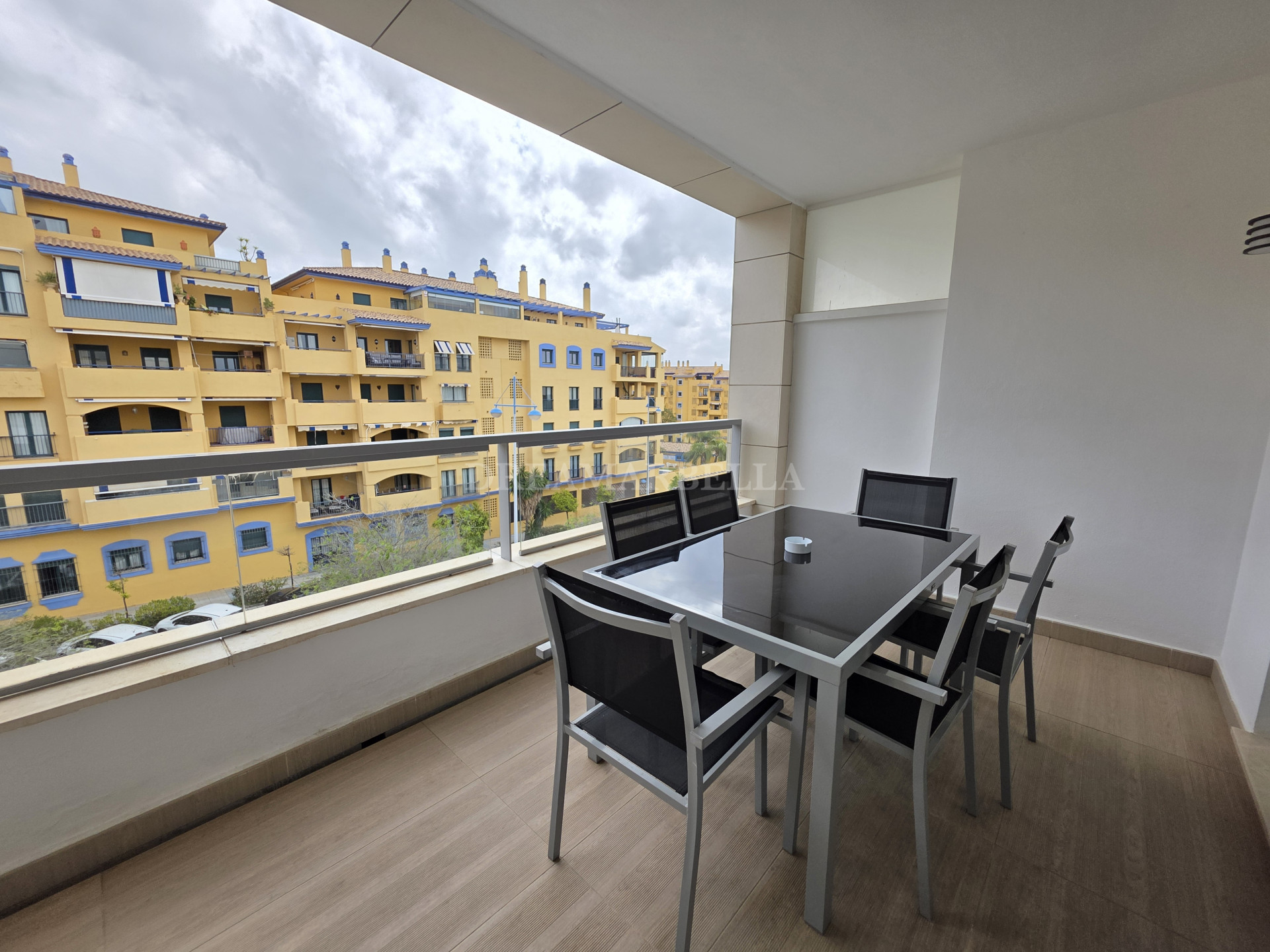 Duplex Penthouse in San Pedro Playa