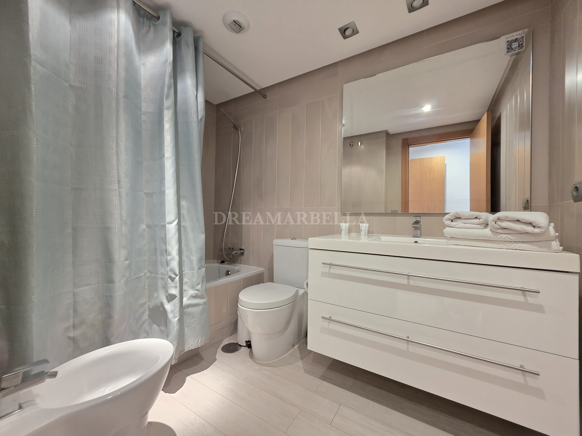 Duplex Penthouse in San Pedro Playa