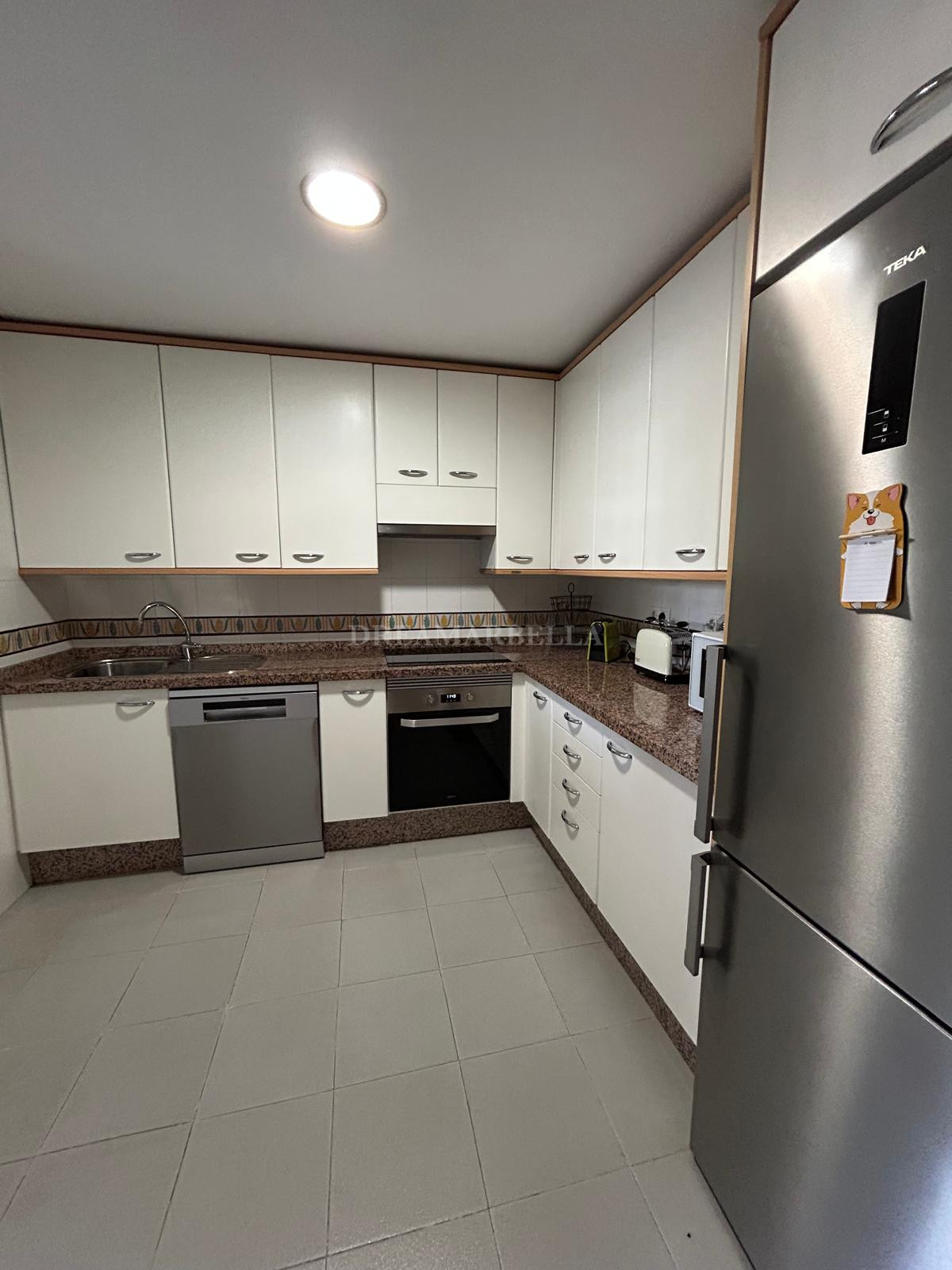 Apartment in Estepona East