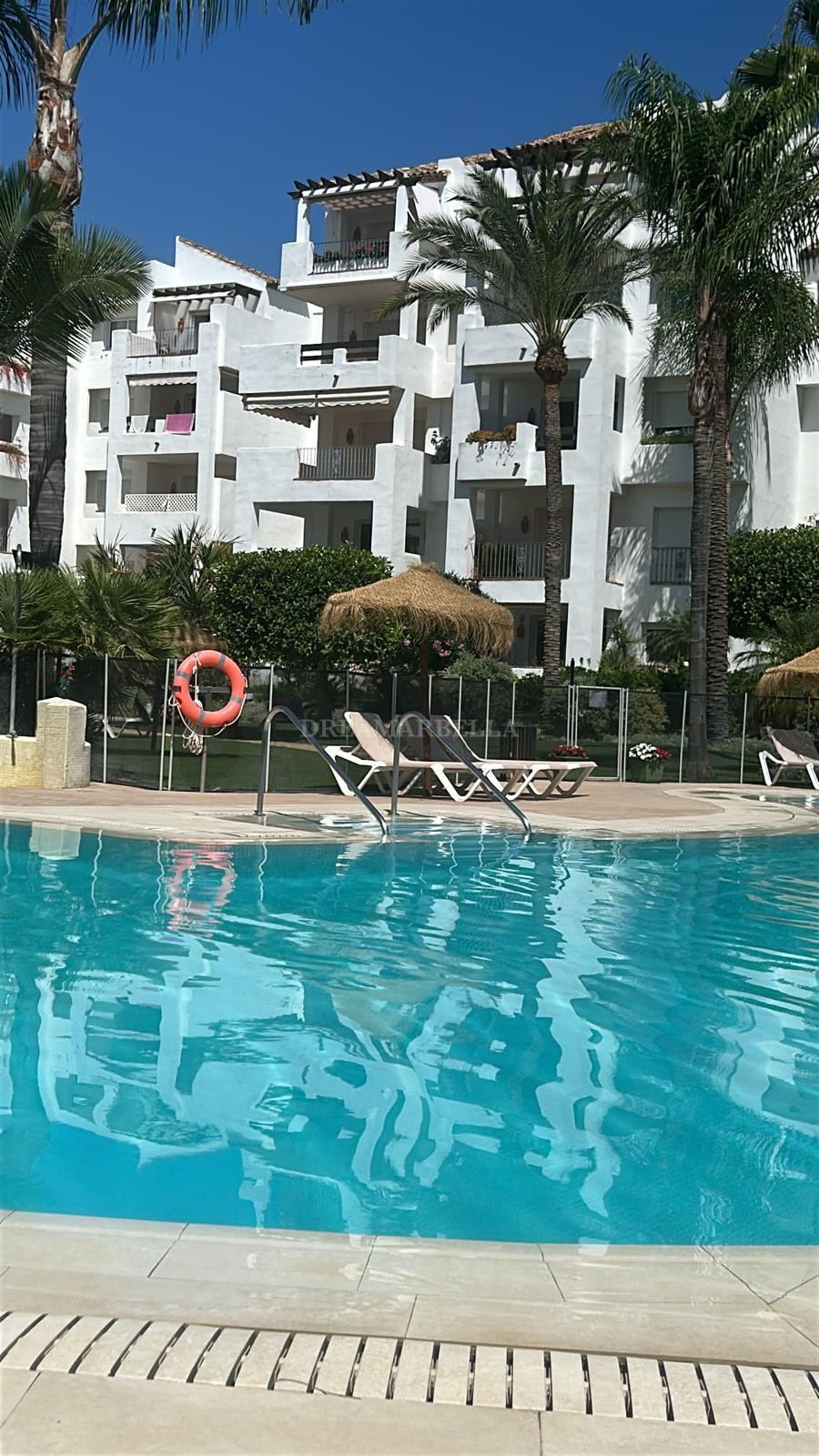 Apartment in Estepona East