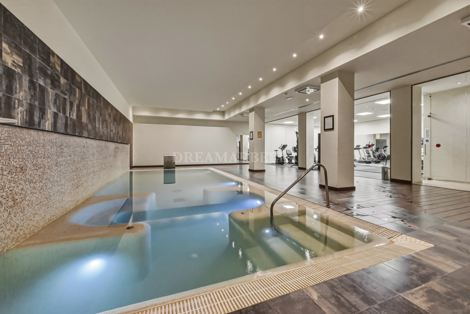 Ground Floor Apartment in Estepona East