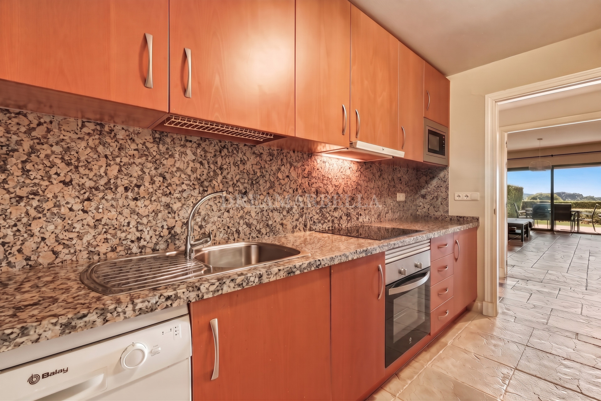 Ground Floor Apartment in Estepona East