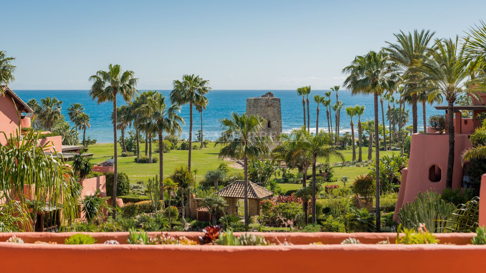 Penthouse in Estepona East
