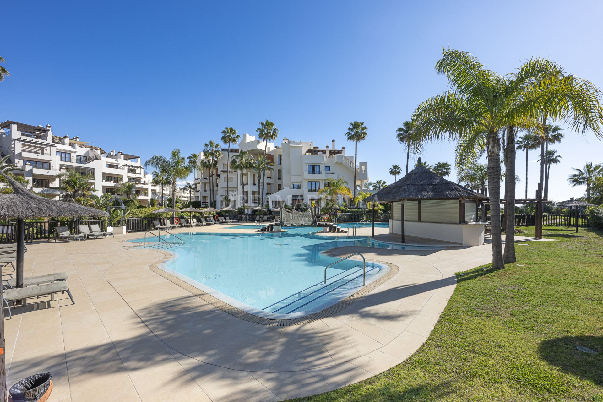Apartment in Estepona East