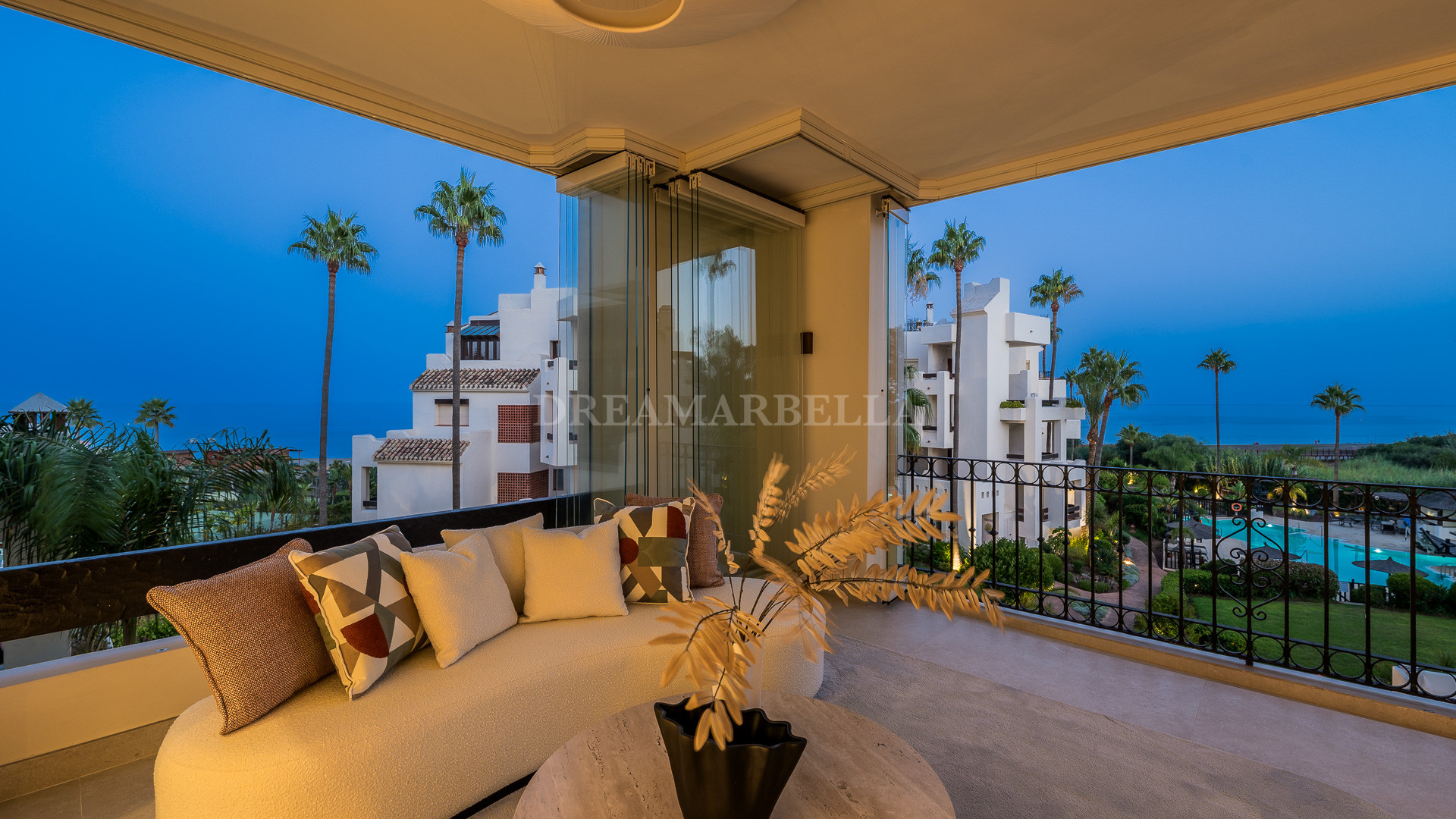Apartment in Estepona East